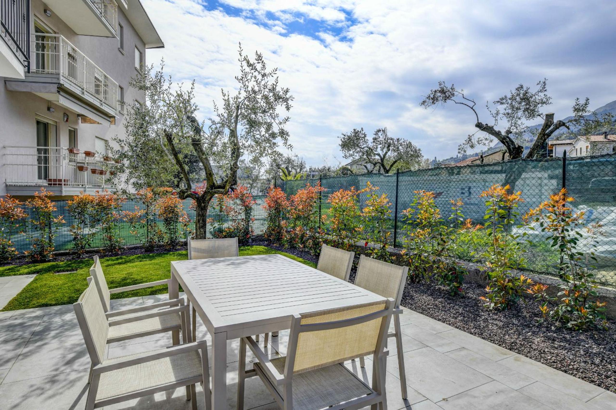 Maison Bellini 1 view 5