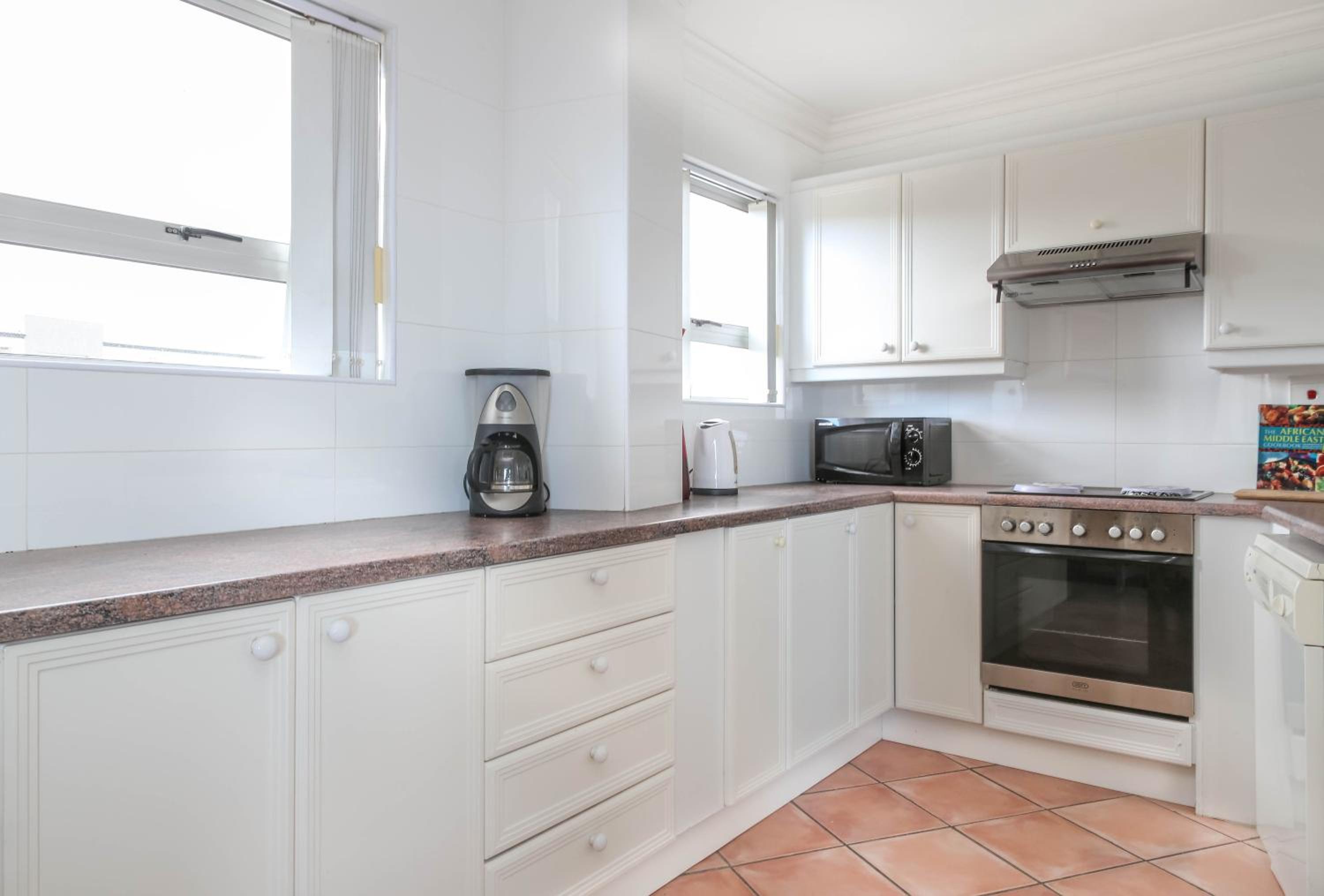 Luxury beachfront 2 bed, 2 bath with communal swimming pool