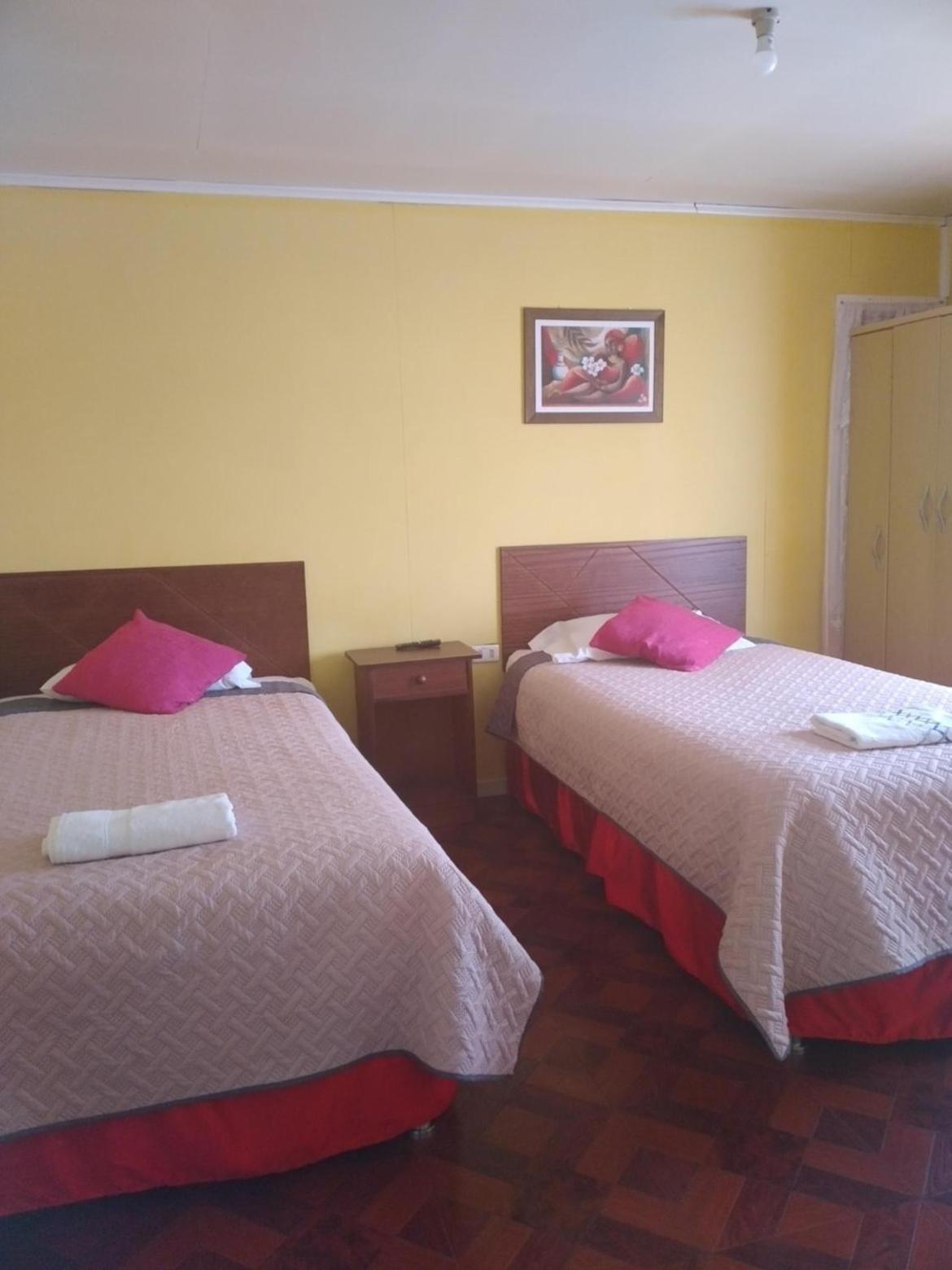 hostal geminis ,phillipi 653 centro