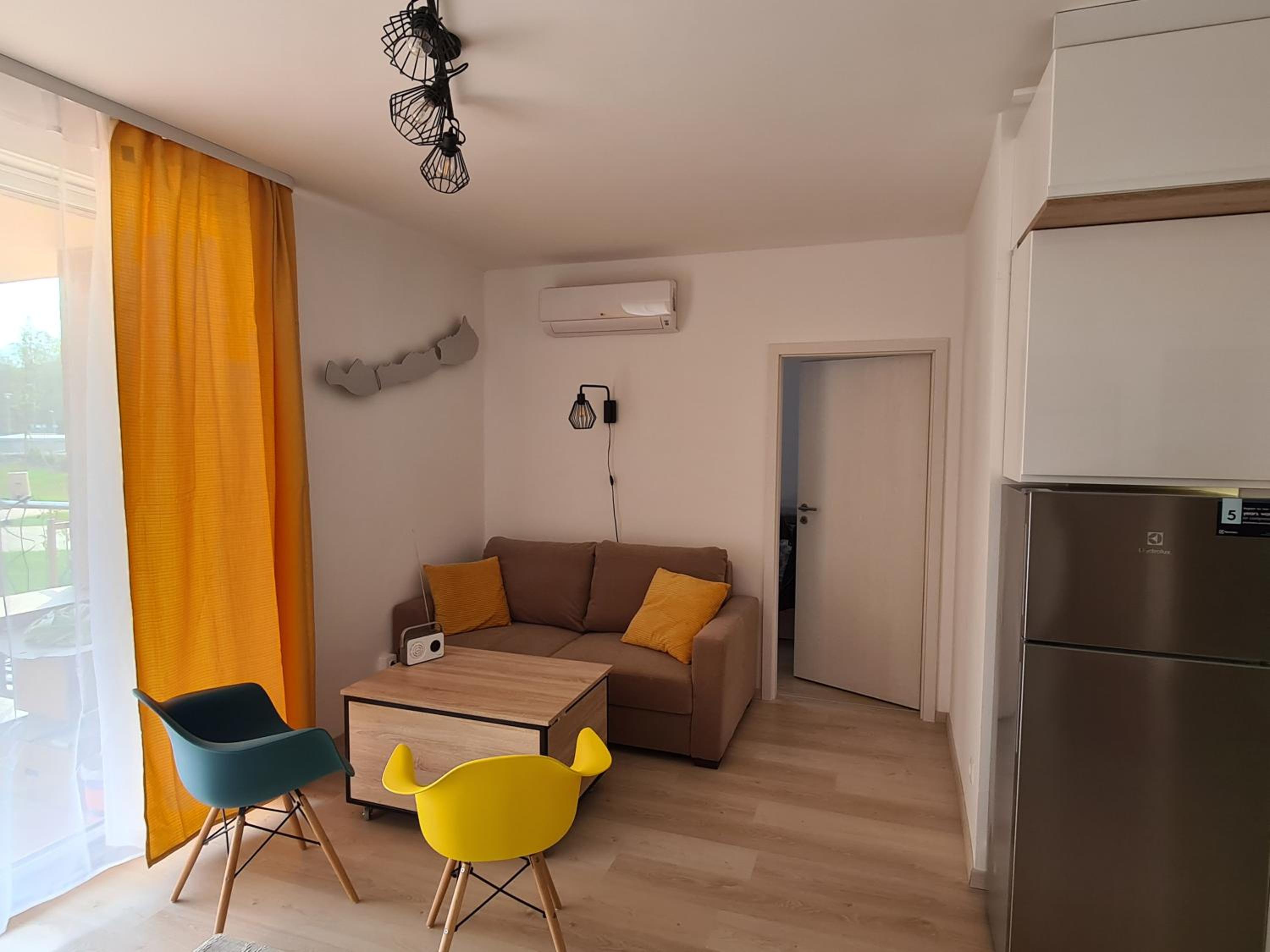 EDA Beach Galerius Apartman view 2