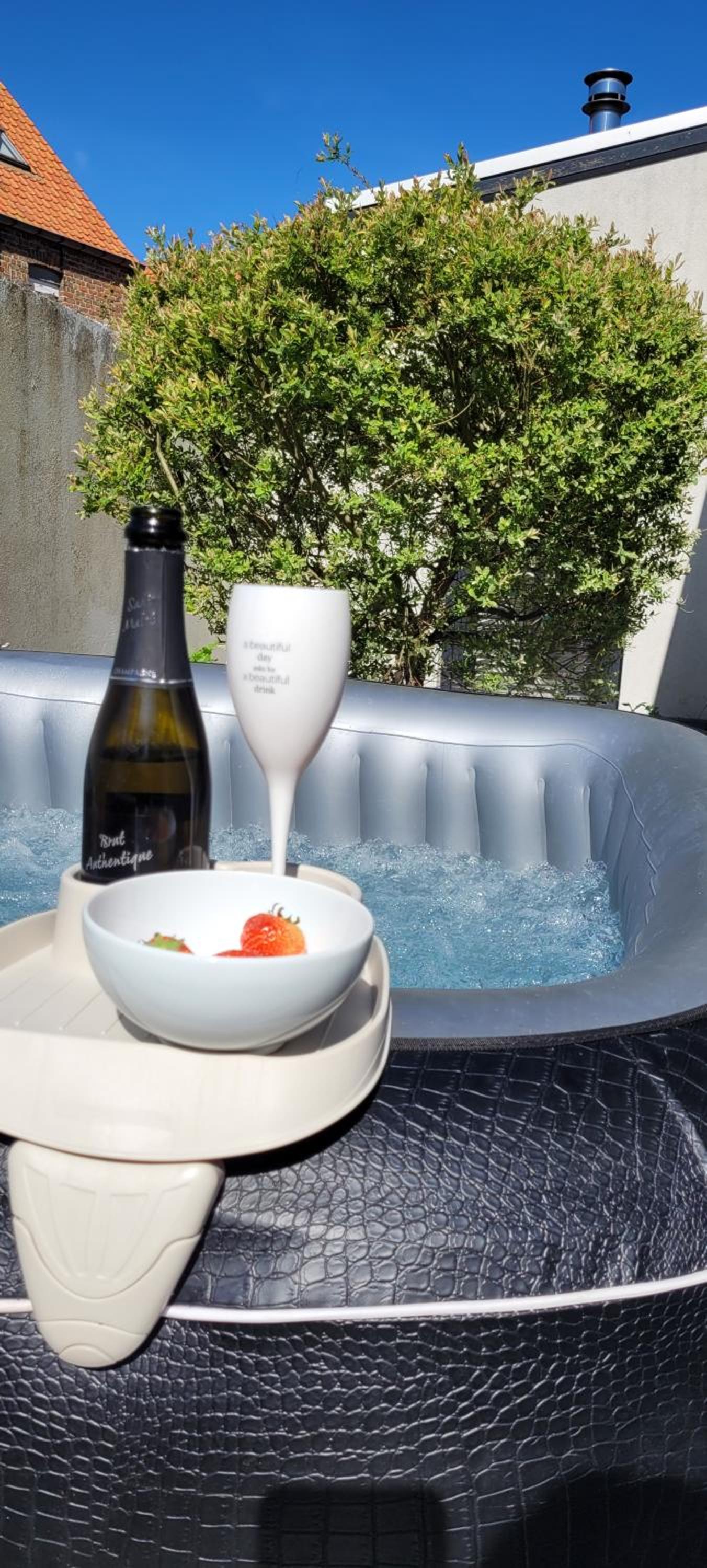 Sea-renity 23 met sauna en jacuzzi