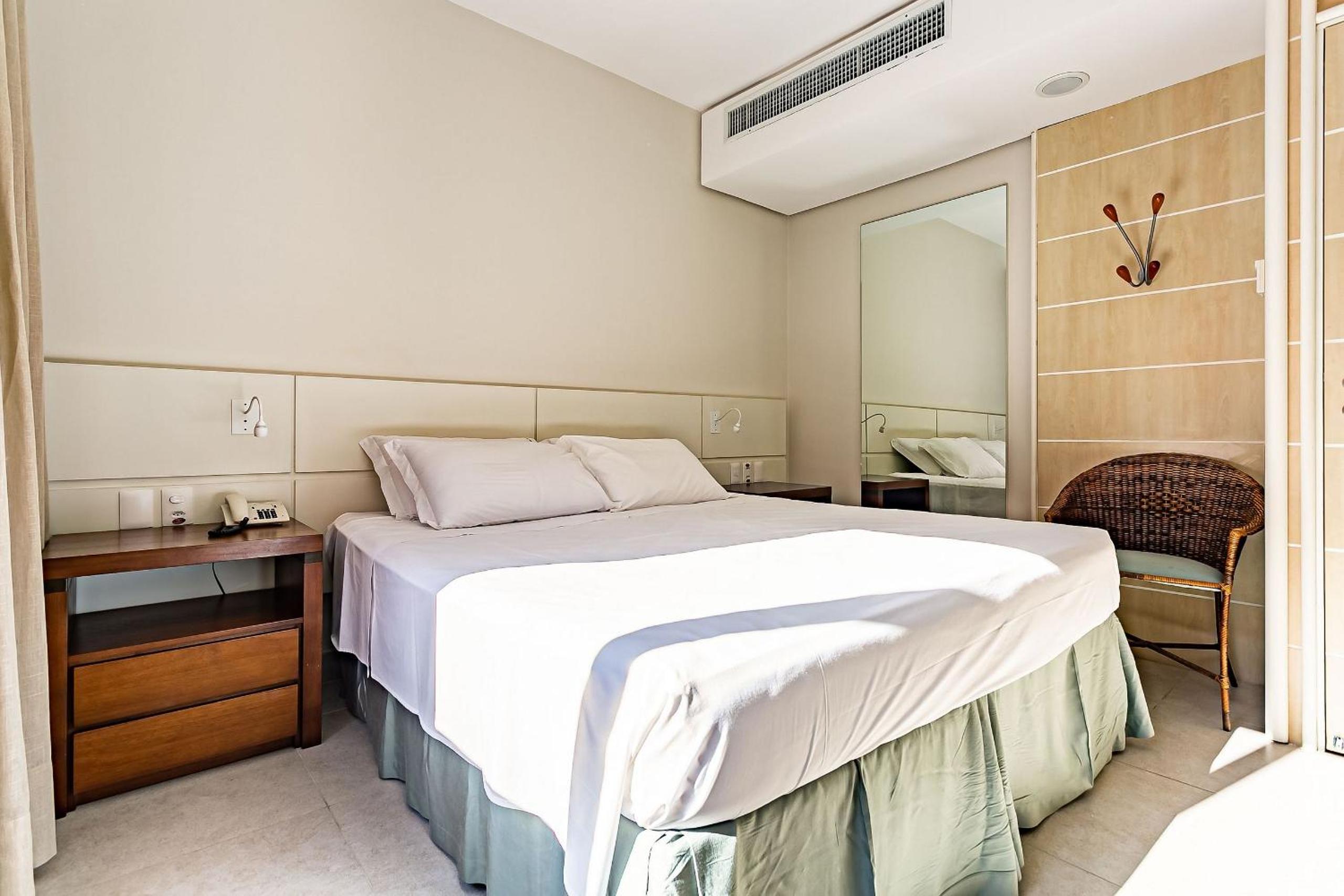 Modern Studios by the Sea - Jurerê Beach Village JBVTOP
