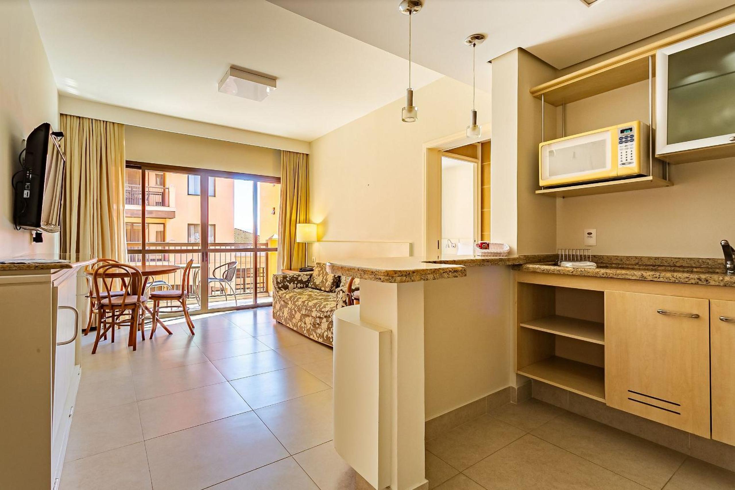 Modern Studios by the Sea - Jurerê Beach Village JBVTOP