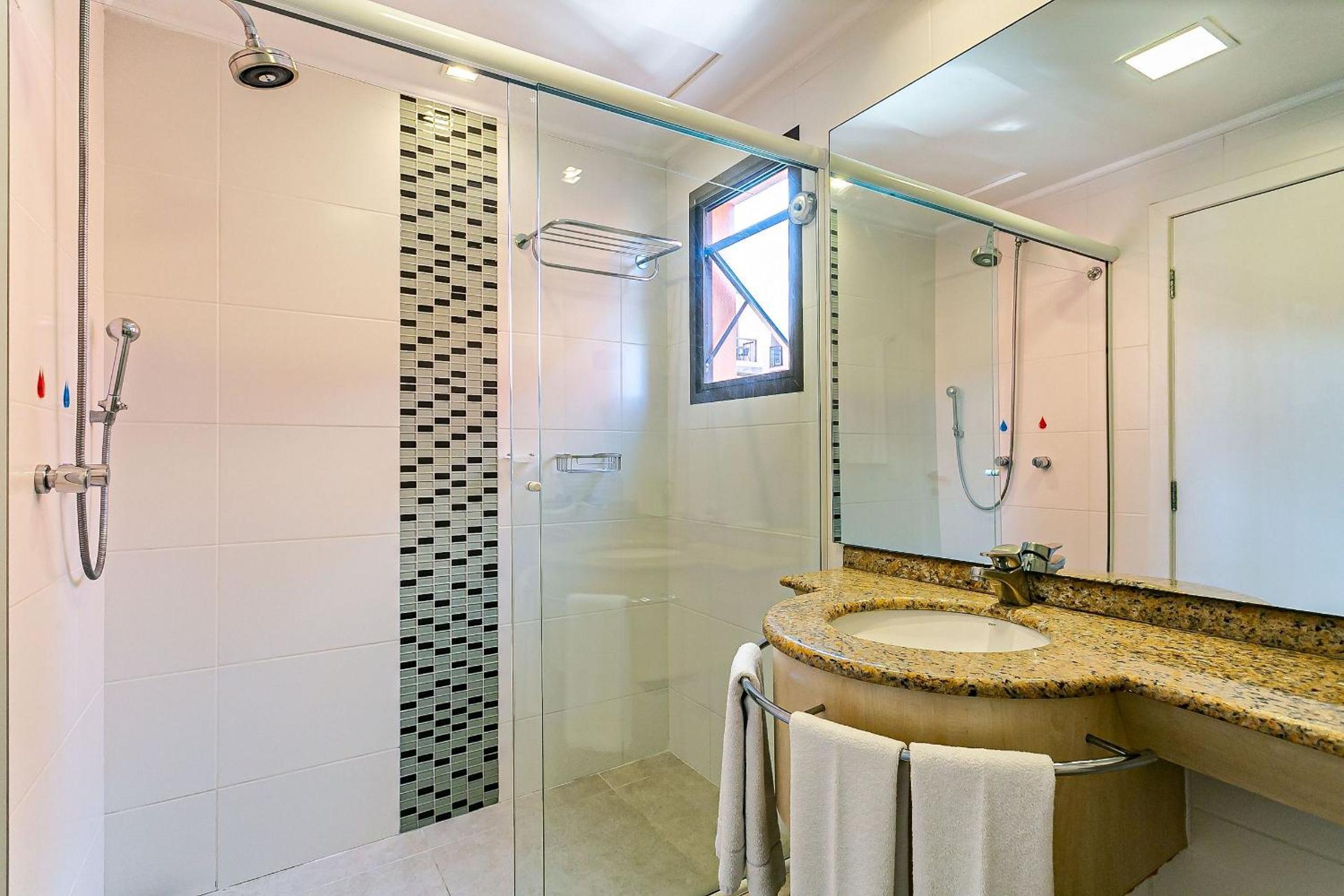 Modern Studios by the Sea - Jurerê Beach Village JBVTOP