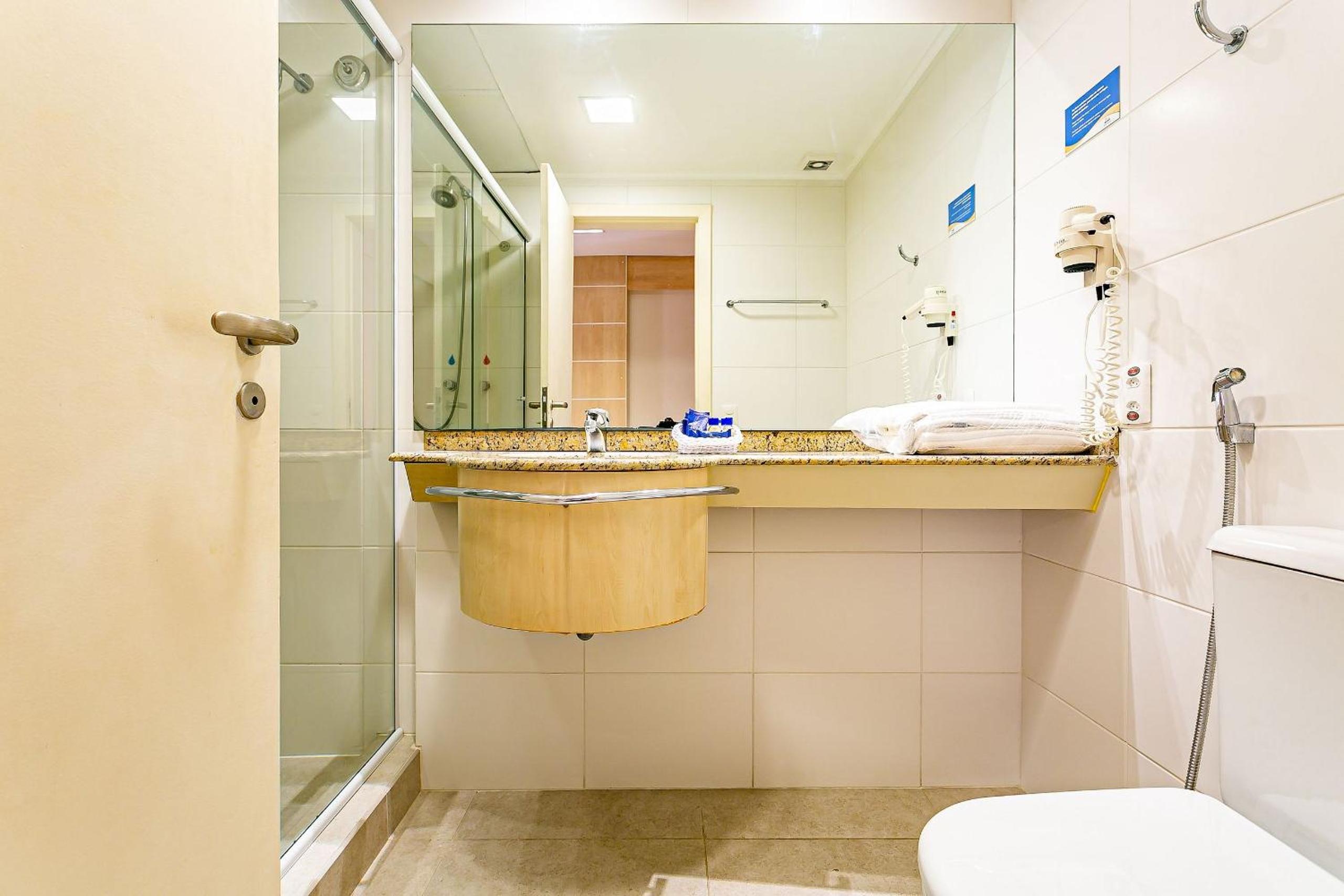 Modern Studios by the Sea - Jurerê Beach Village JBVTOP