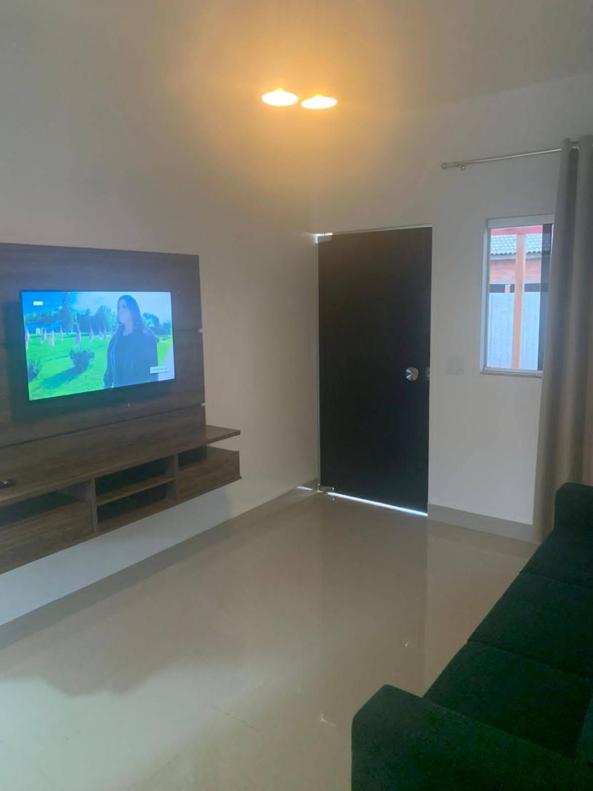 Casa com piscina e duas suítes perto do Parque Lagoa Quente