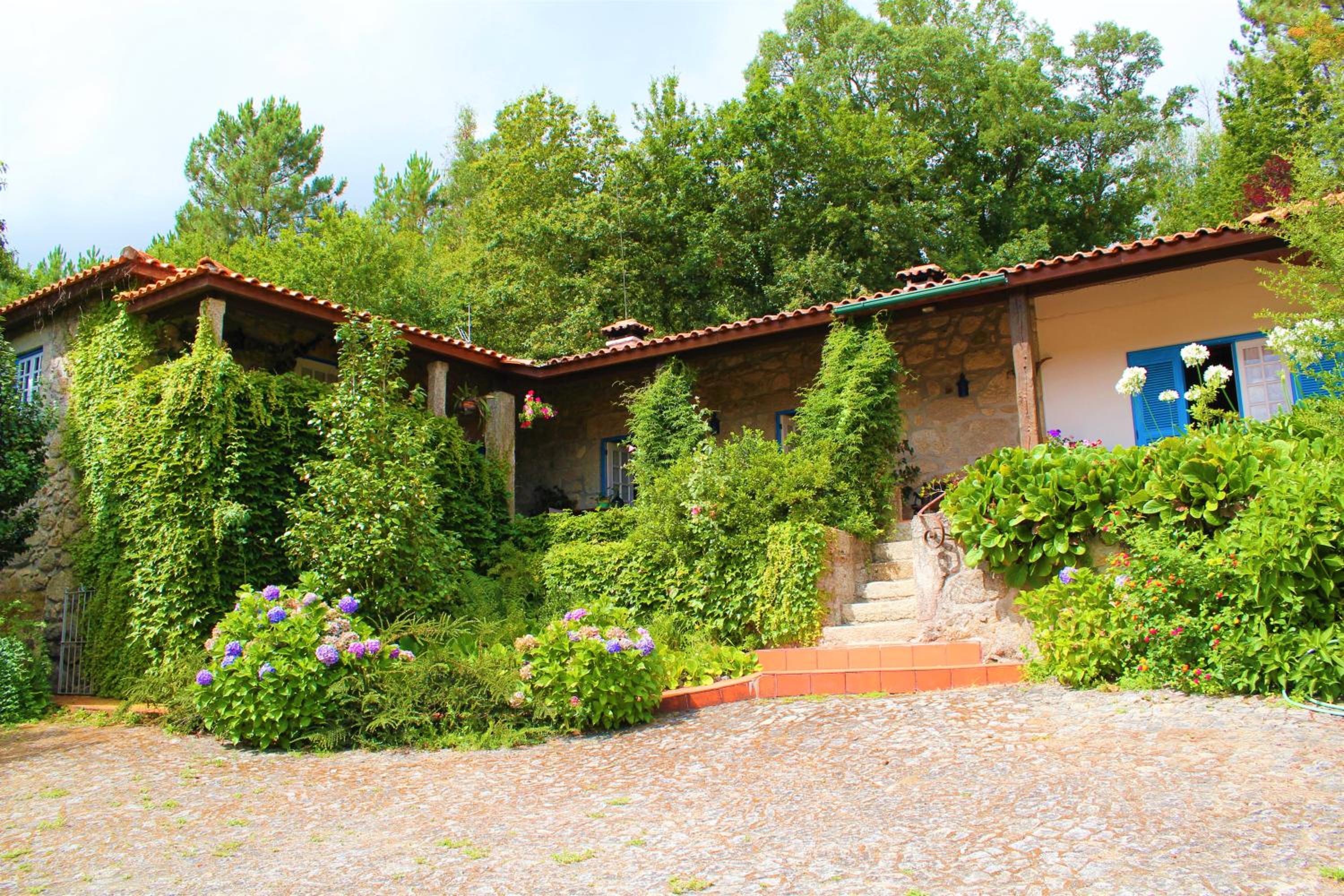 Casa de Pedra, um refúgio para conhecer o Minho!