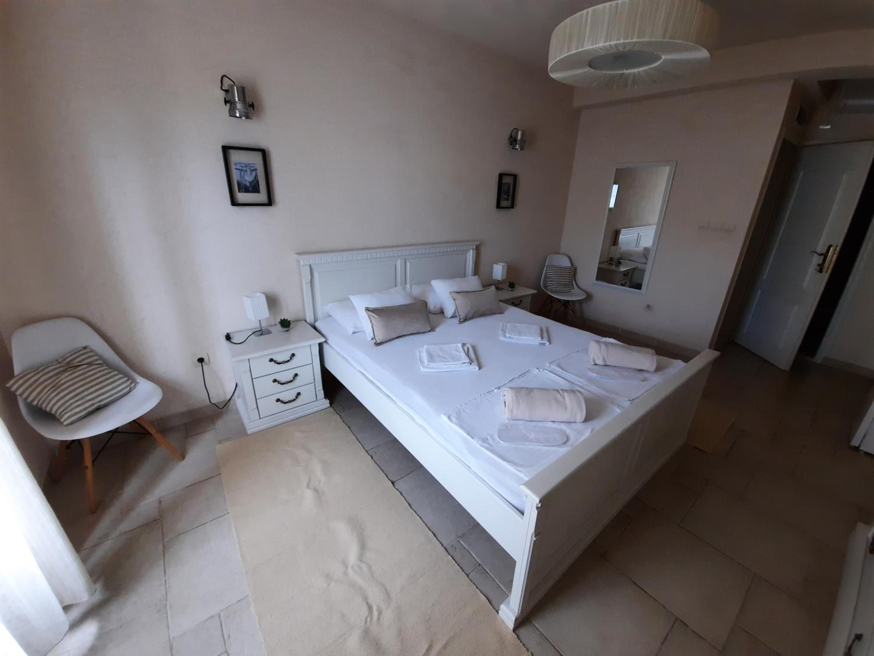 Apartments Jelena Skver