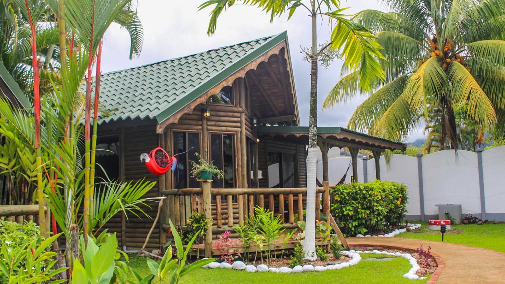 Bungalows Ballena view 4