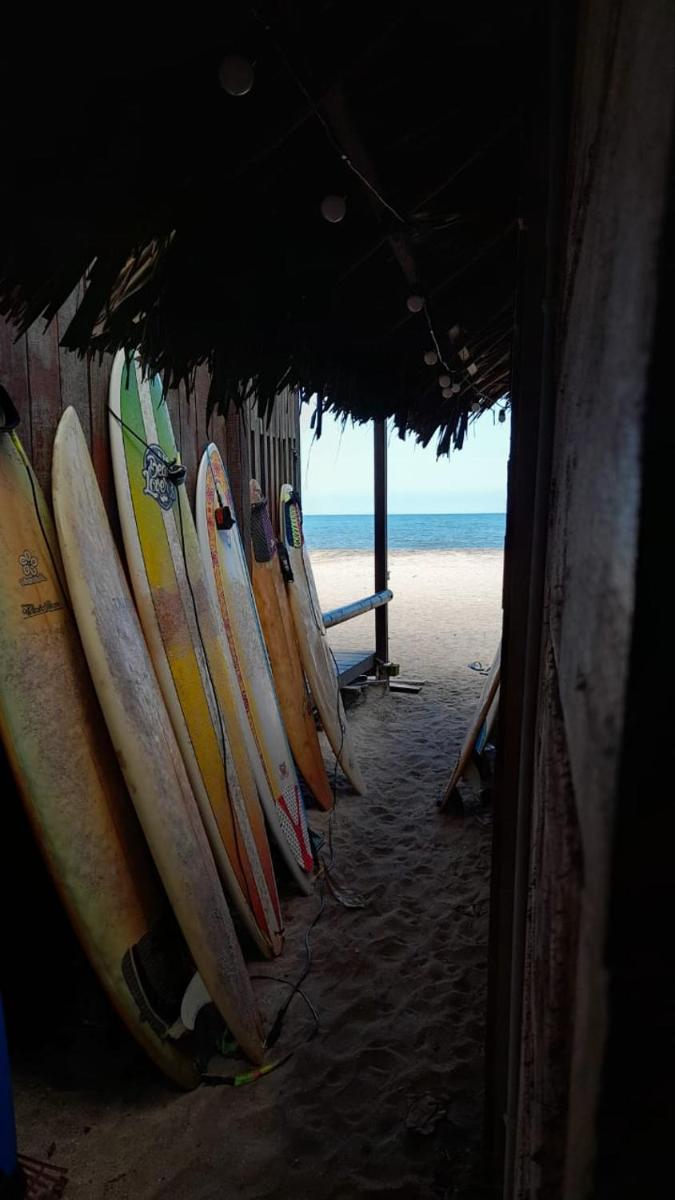 Chill and Surf Mendihuaca