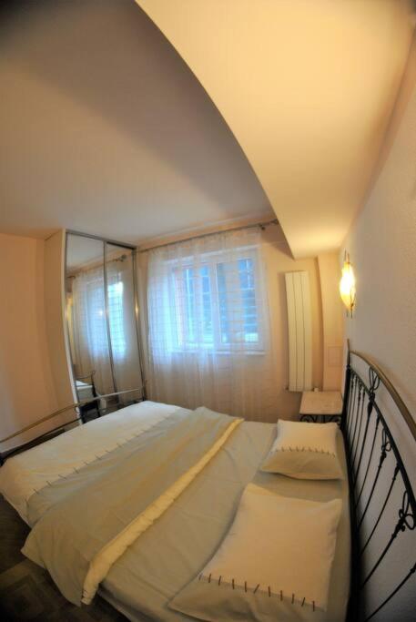 Modern & Central Apartment in North of Bucharest view 4