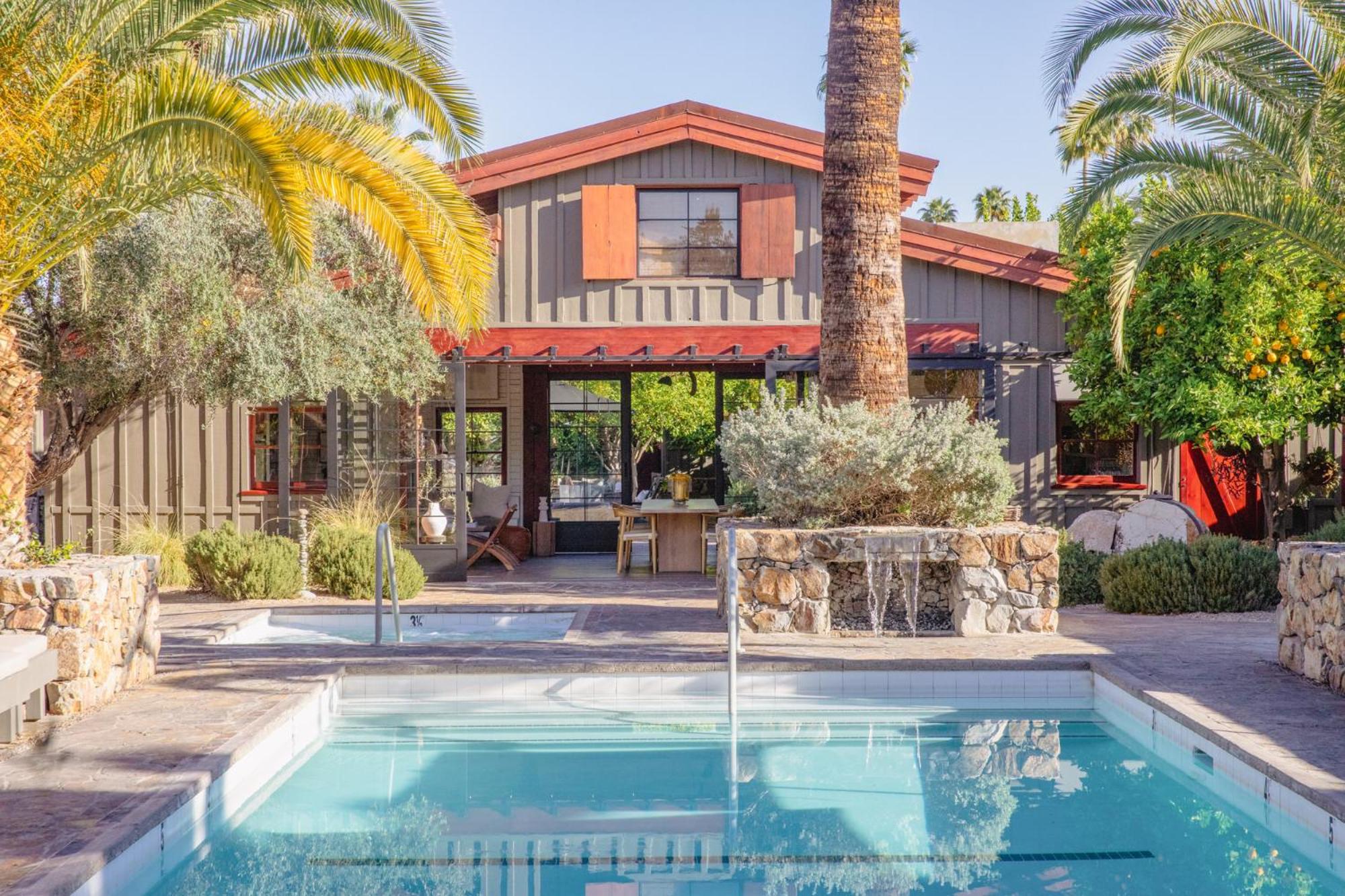 Palm Springs Vacations - Sparrows Lodge - Property Image 5