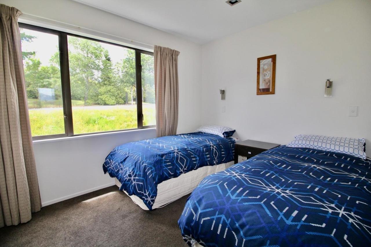 16 Glyn Wye Lane view 4