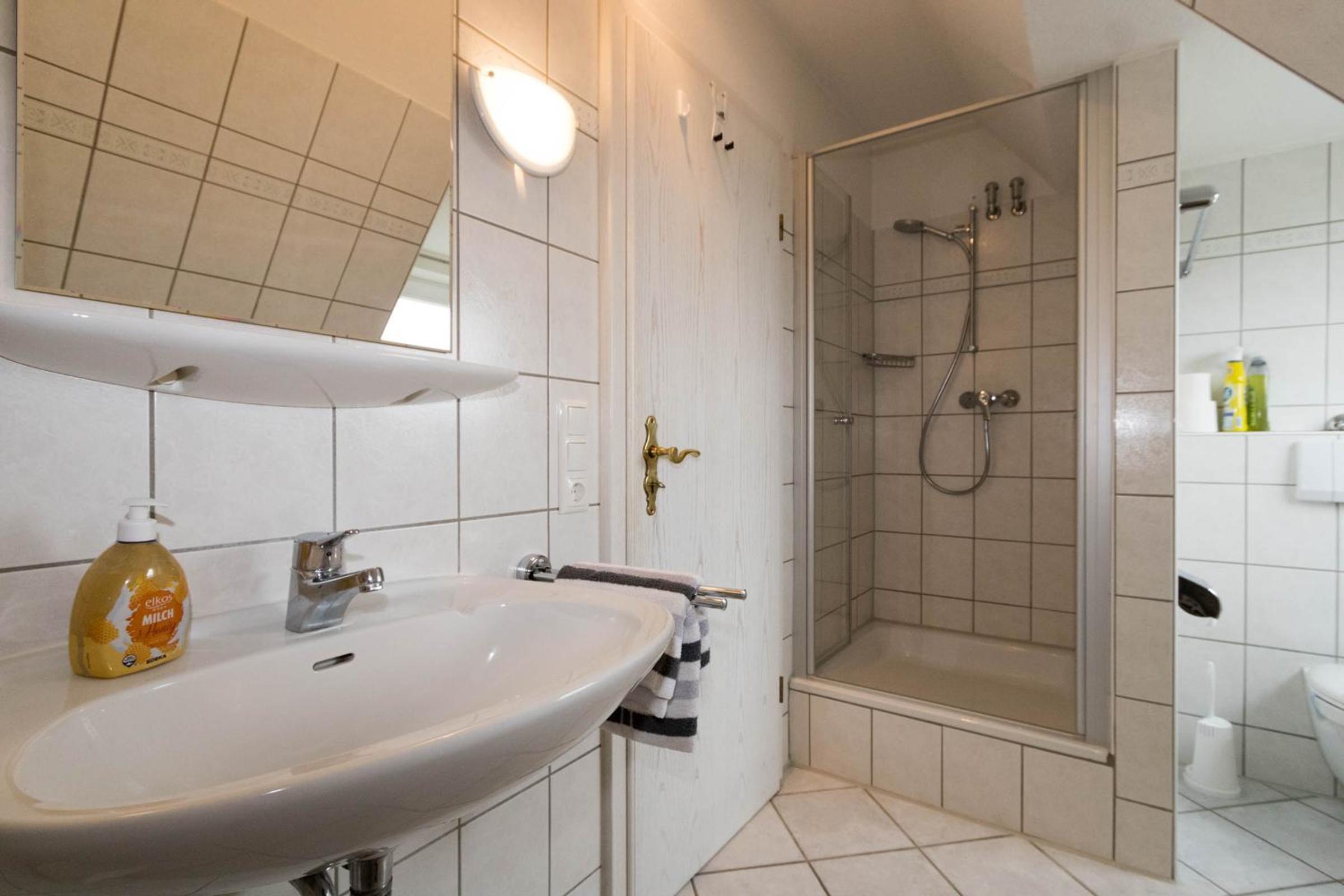 Hüs Auert Tharep, Wohnung 3 view 5