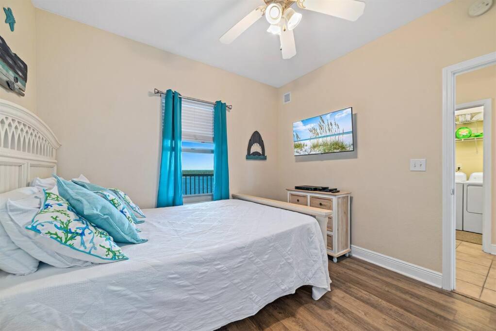 Crystal Tower 1408 Beachside Pool-Lazy River-Super Views-Free Beach Service