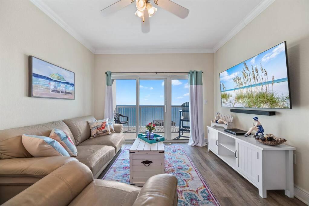 Crystal Tower 1408 Beachside Pool-Lazy River-Super Views-Free Beach Service