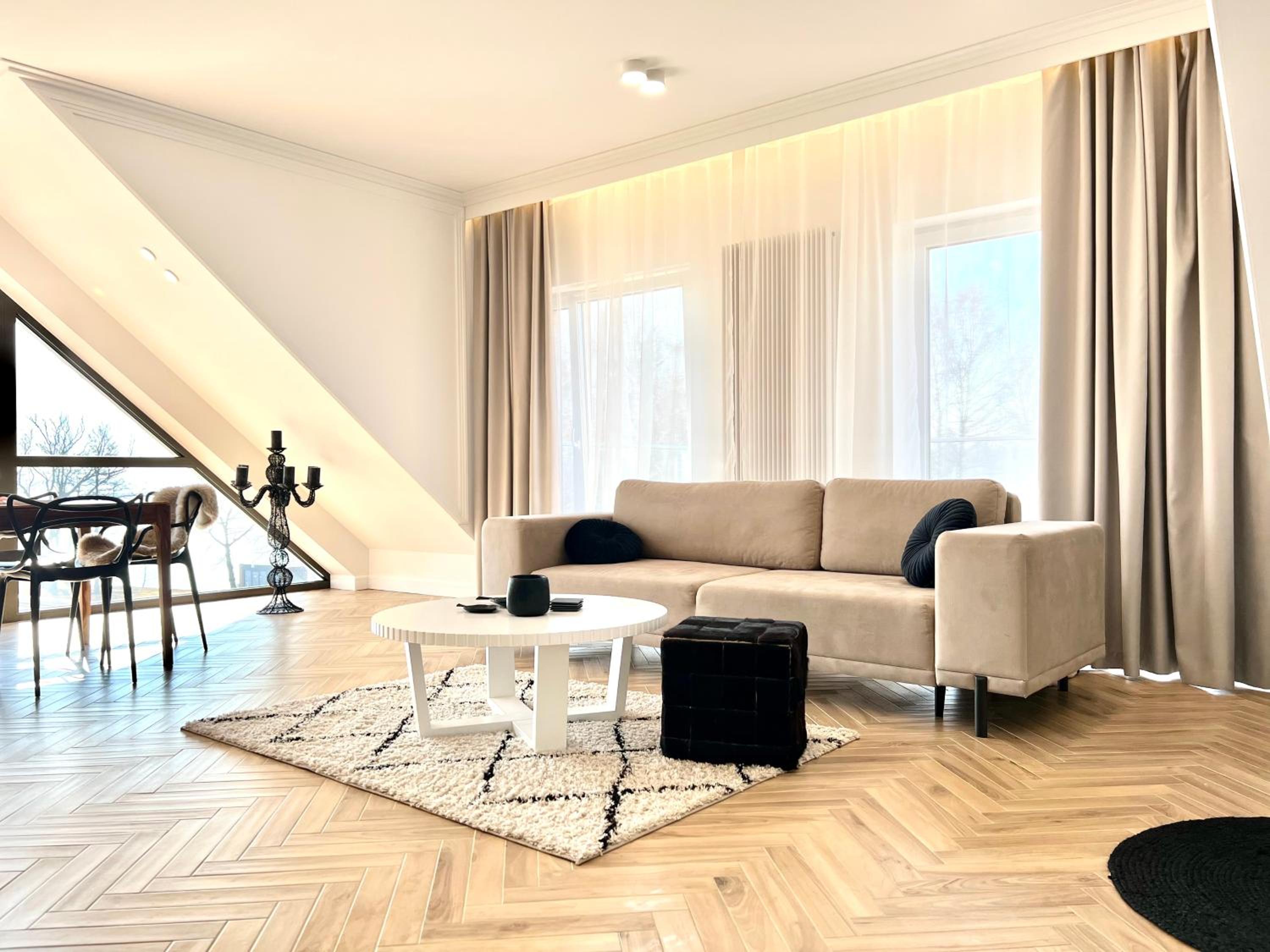 Apartament Masuria Sky w Nautica Resort z widokiem na jezioro Niegocin view 3