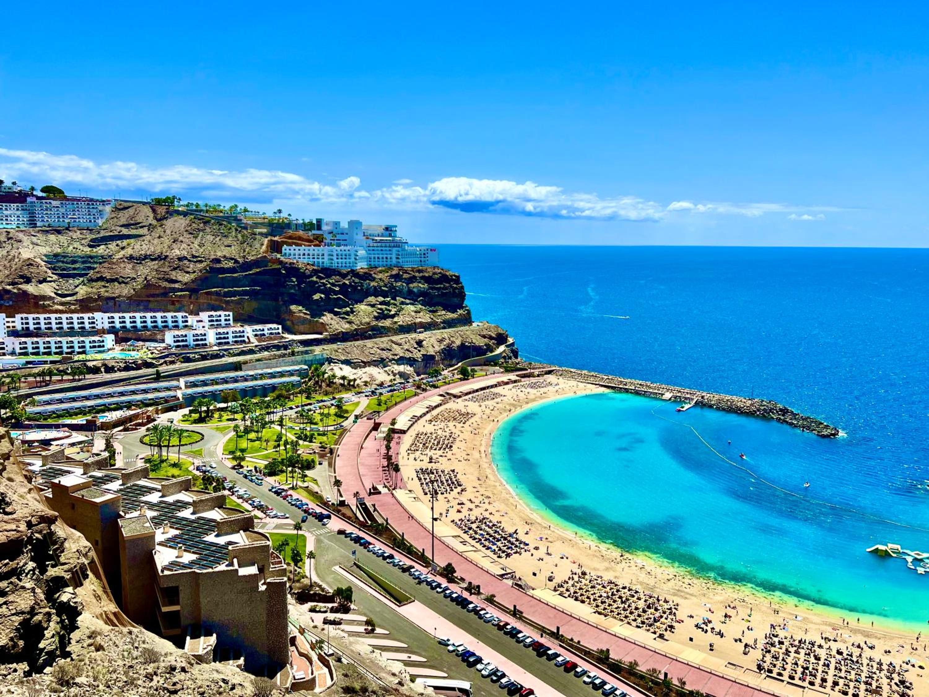 Canarias Sunshine Amadores view 4