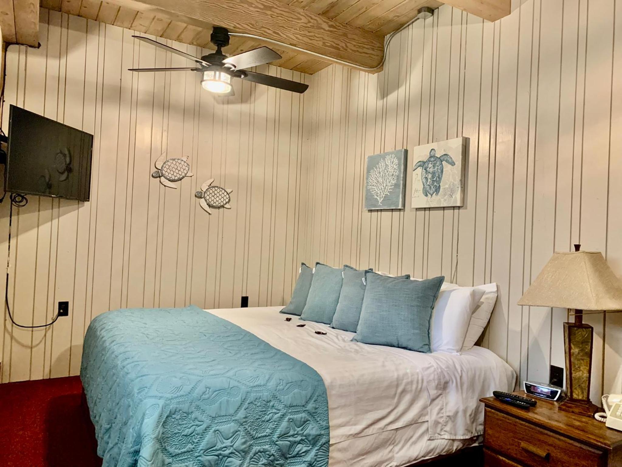 Breakers Boutique Inn - Property Image 4