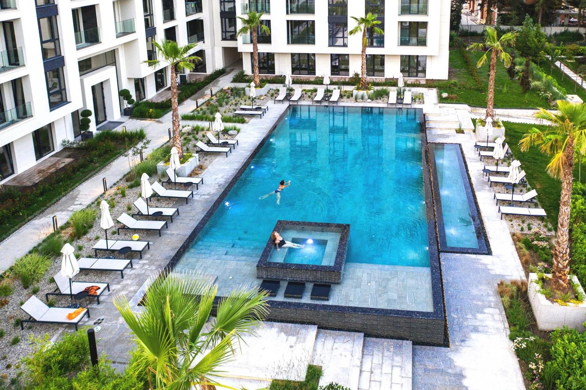 Marina Beach Azur- 100m from the BEACH & SPA! LUXURY APARTMENT!