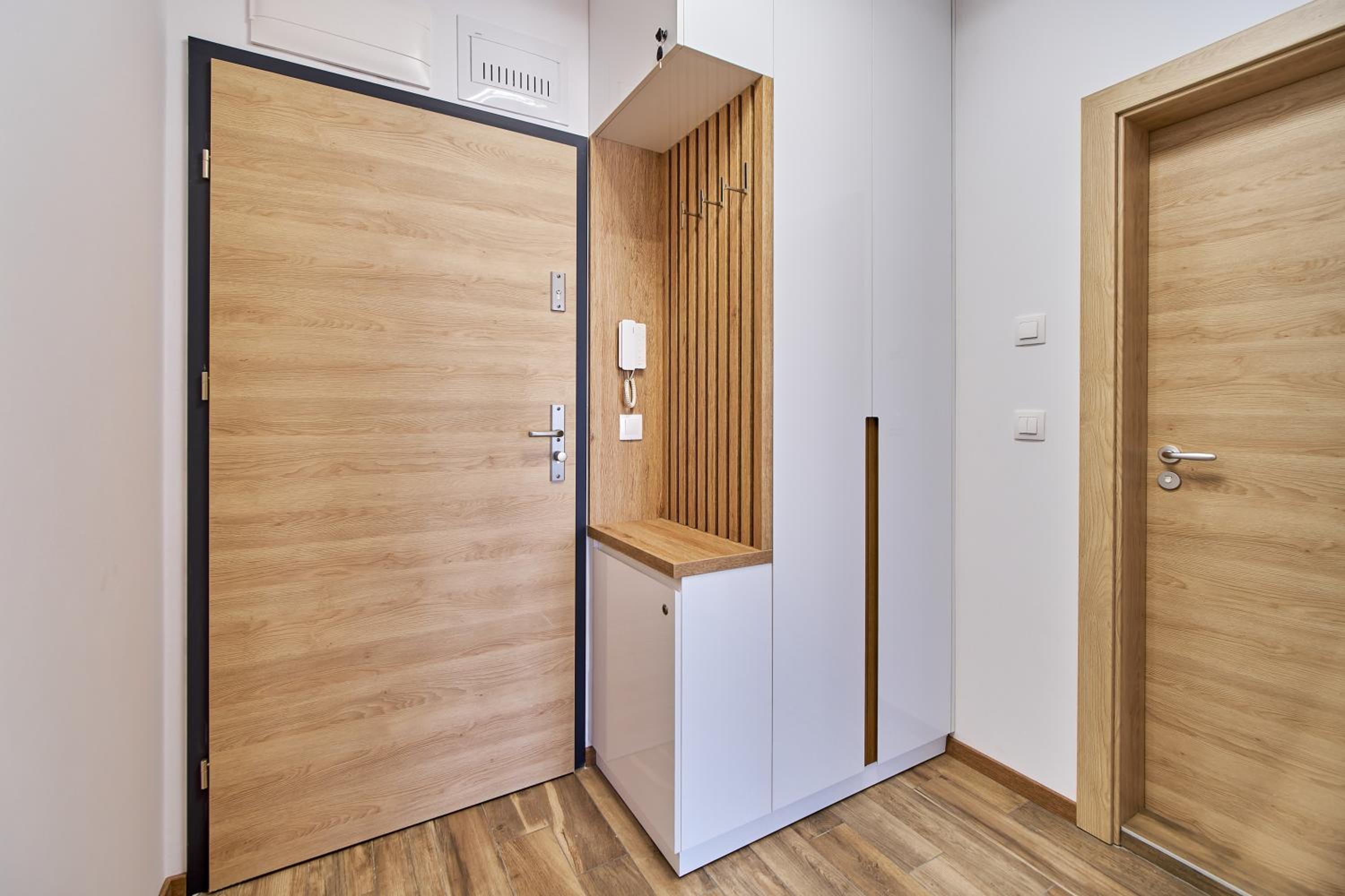 Marina Beach Azur- 100m from the BEACH & SPA! LUXURY APARTMENT!