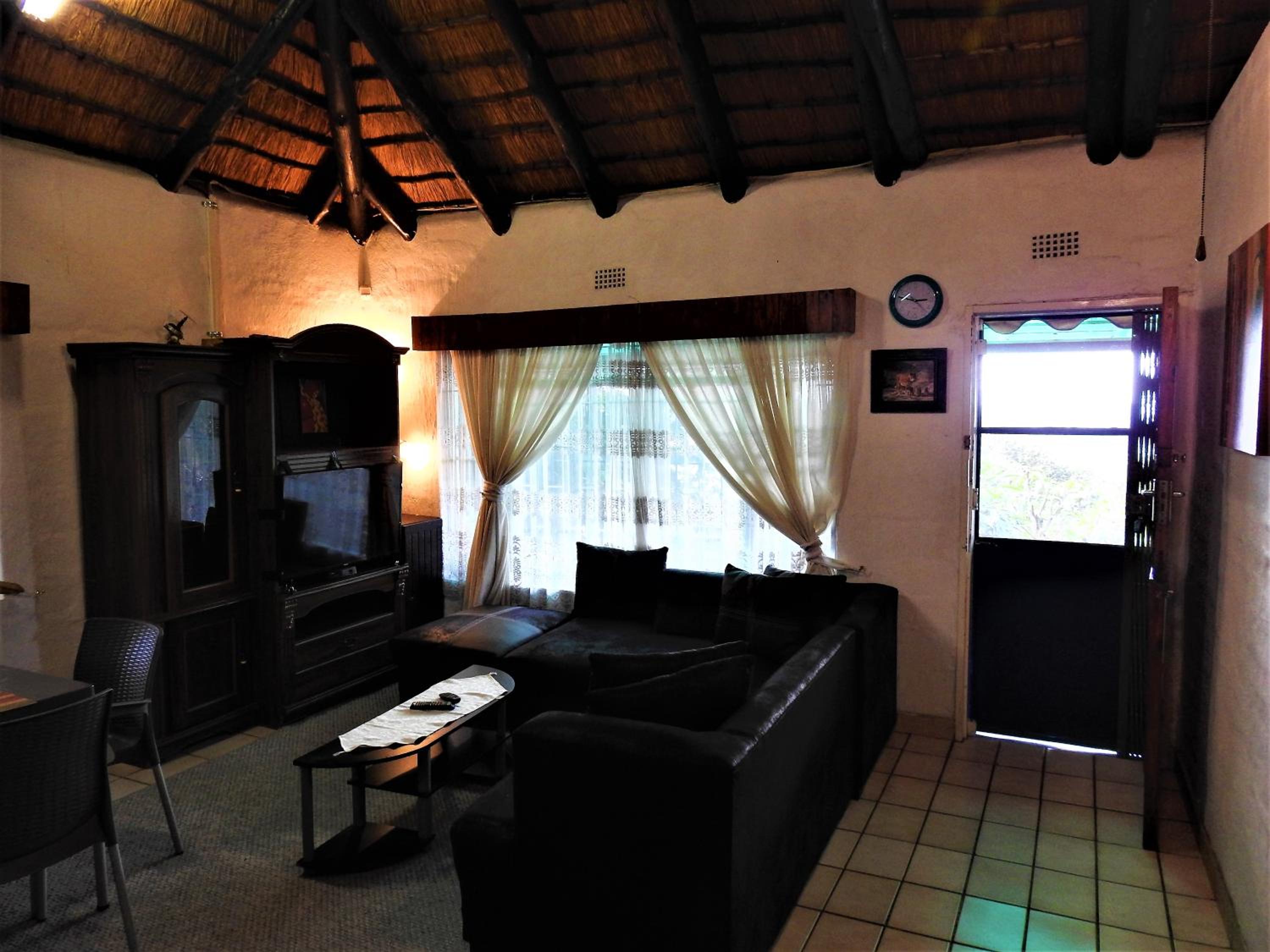 Hazyview Vacations - Impala Niezel Lodge  Guest House - Property Image 37
