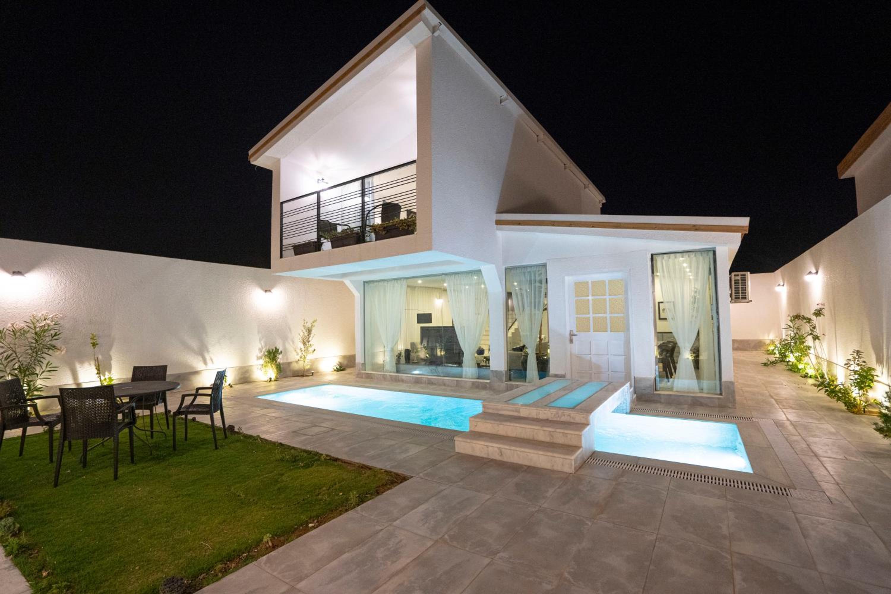 Hotel Divon Chalets - Image 1