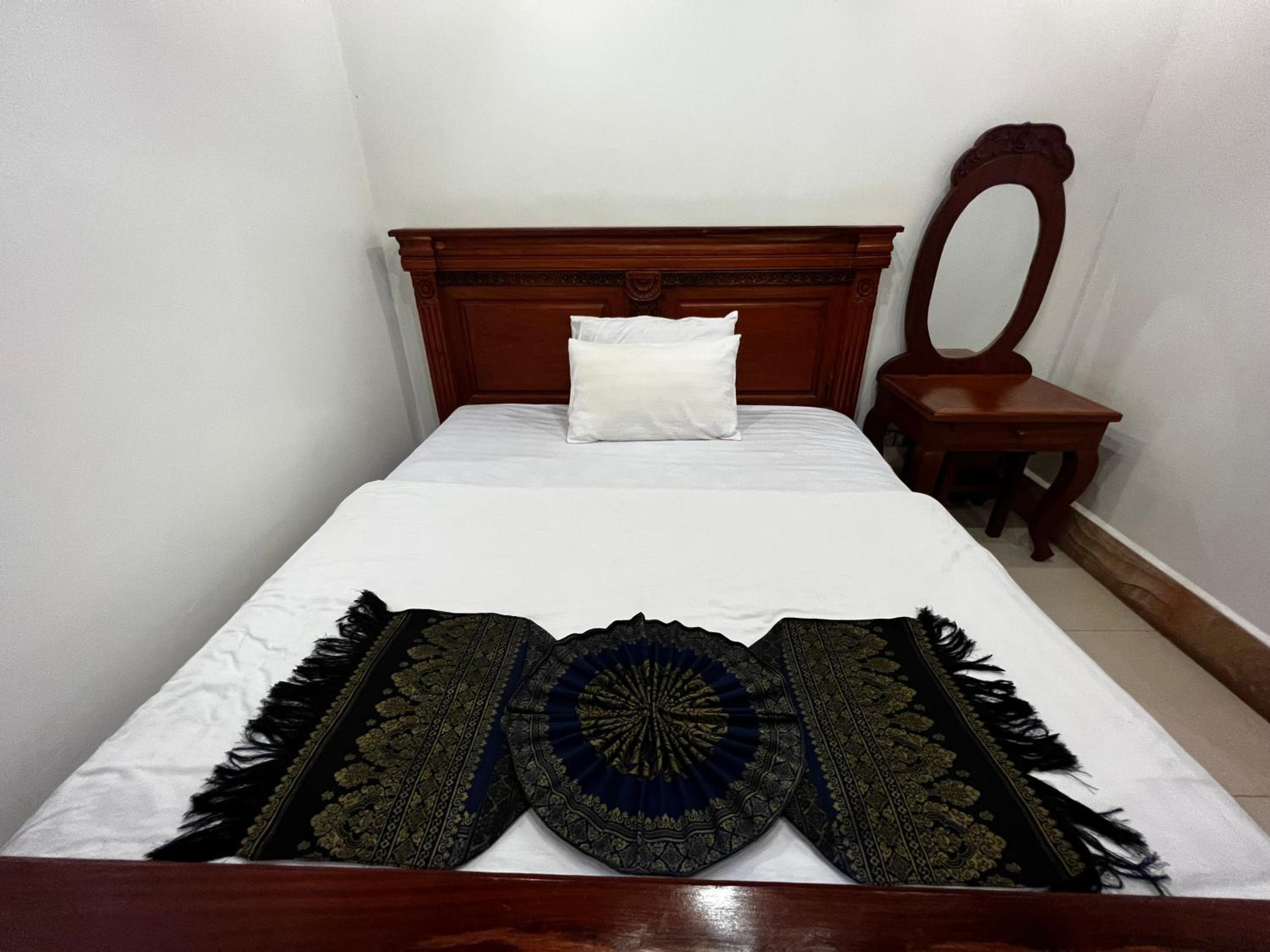 Shining Angkor Apartment Hotel