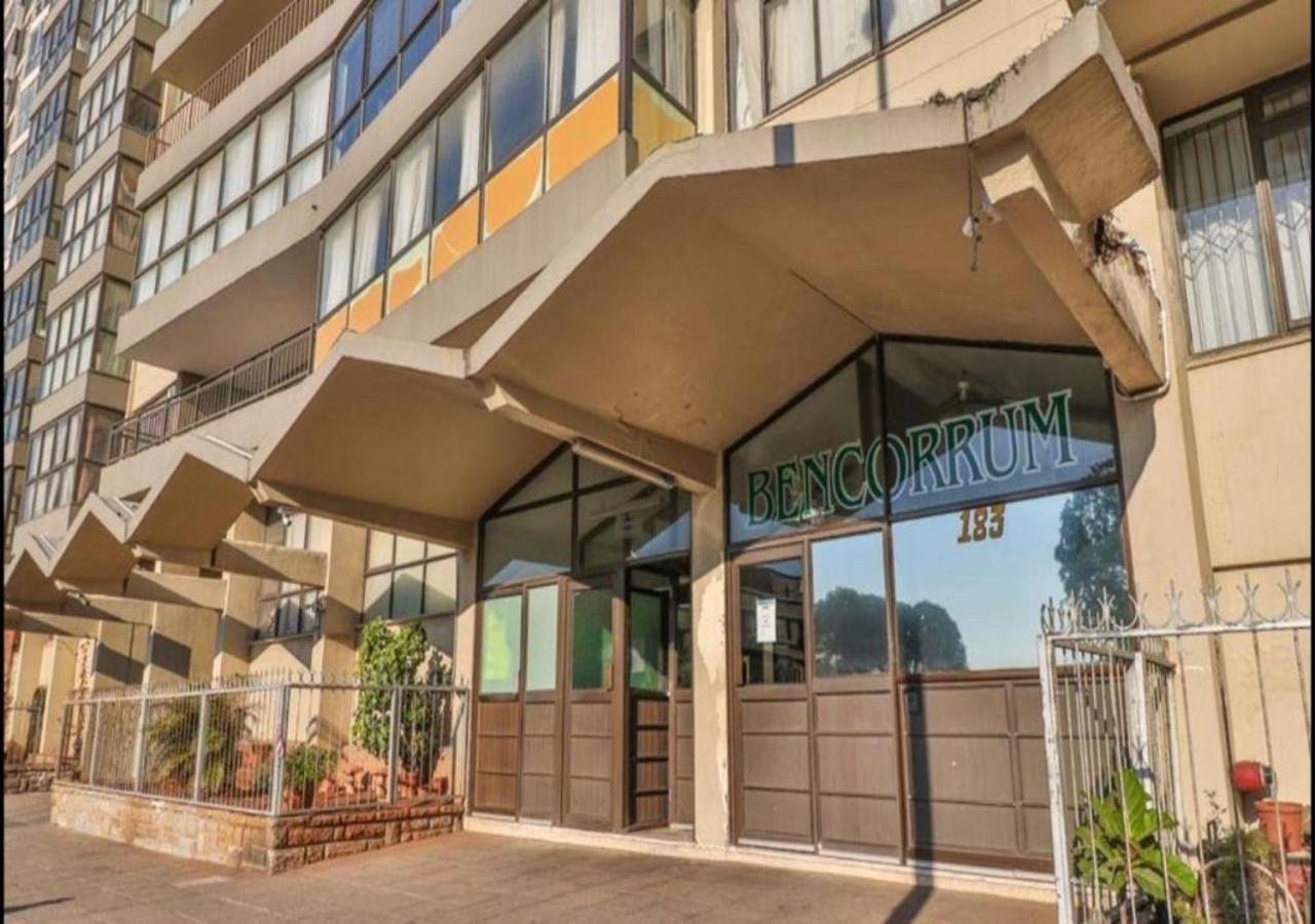 Bencorrum Self-Catering Apartments view 2