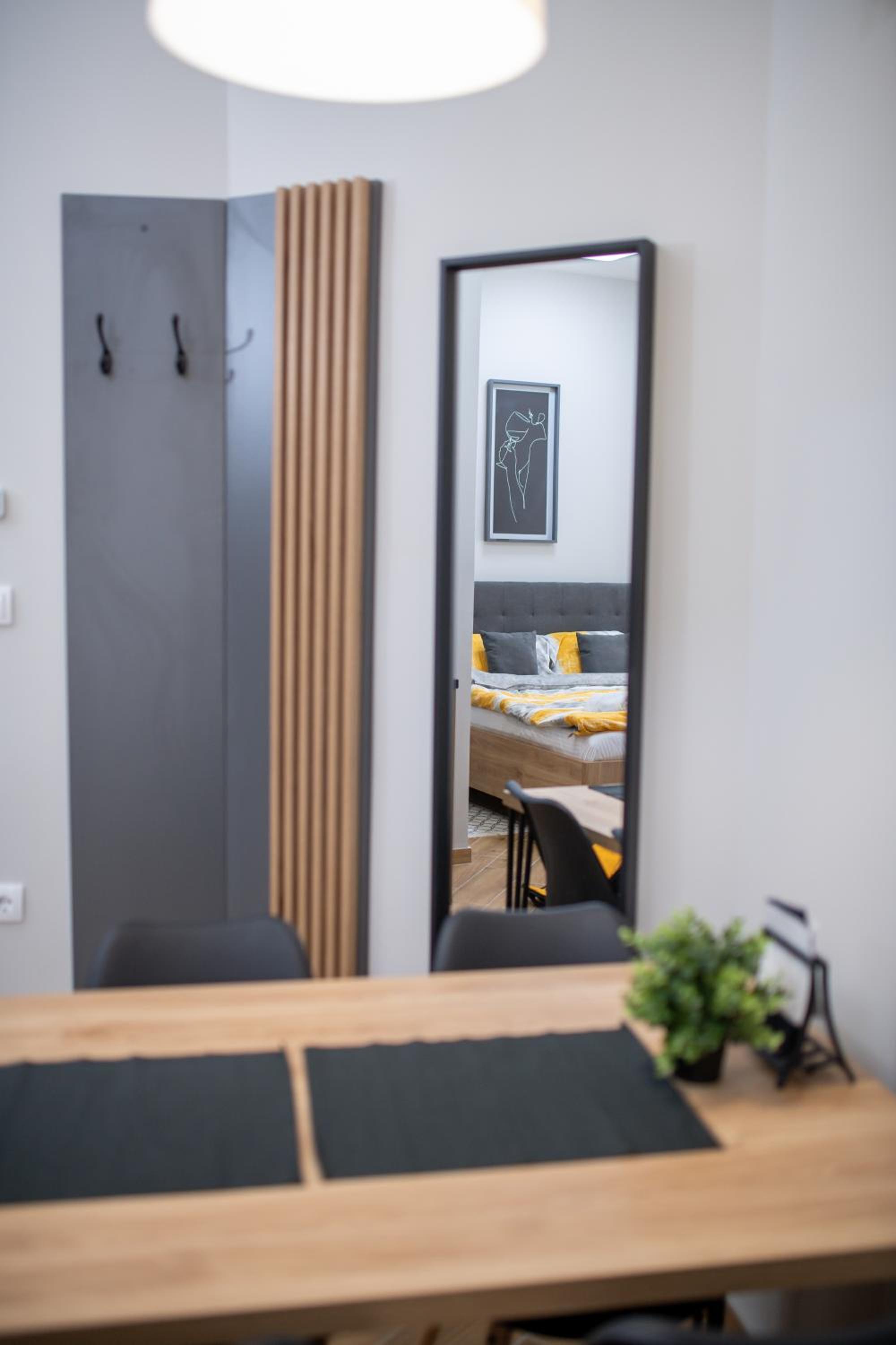 Manoir Apartments City Center