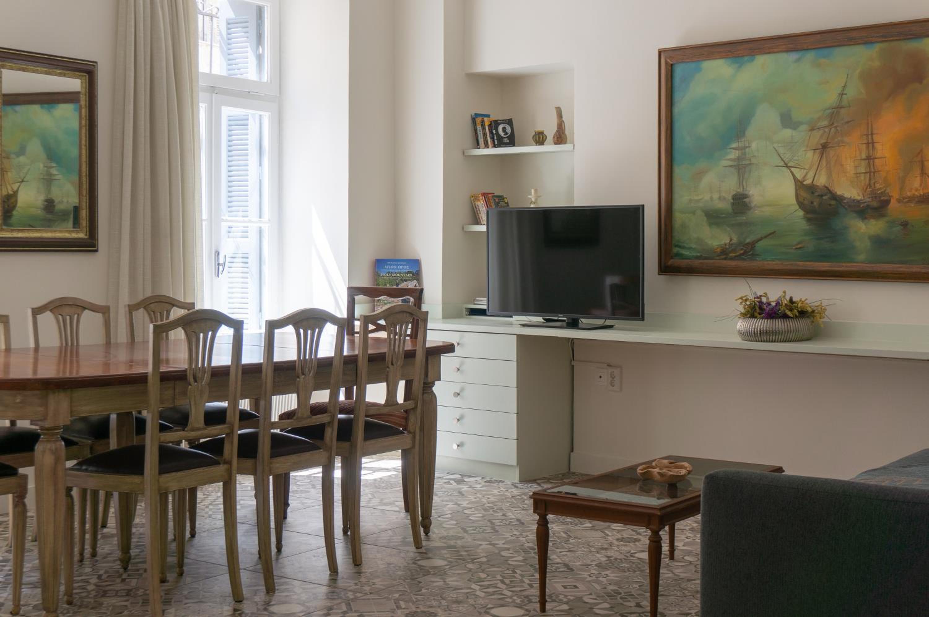 Afrodite's Mansion in Plaka by JJ Hospitality