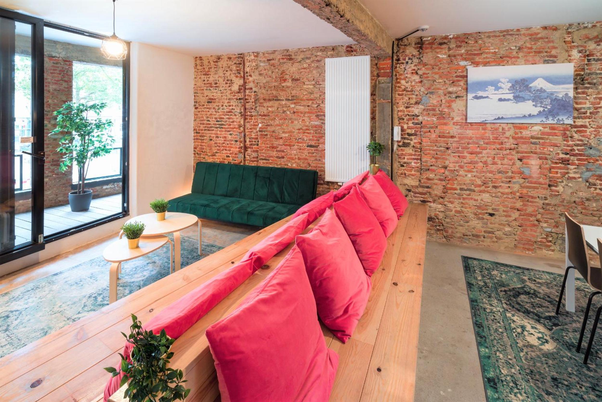 lounge