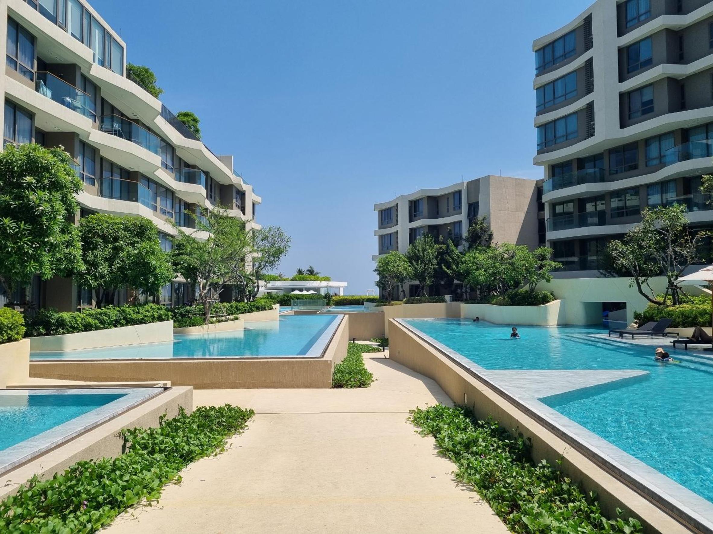 Hotel Veranda Residence Hua Hin 1BR Beachfront - Image 1