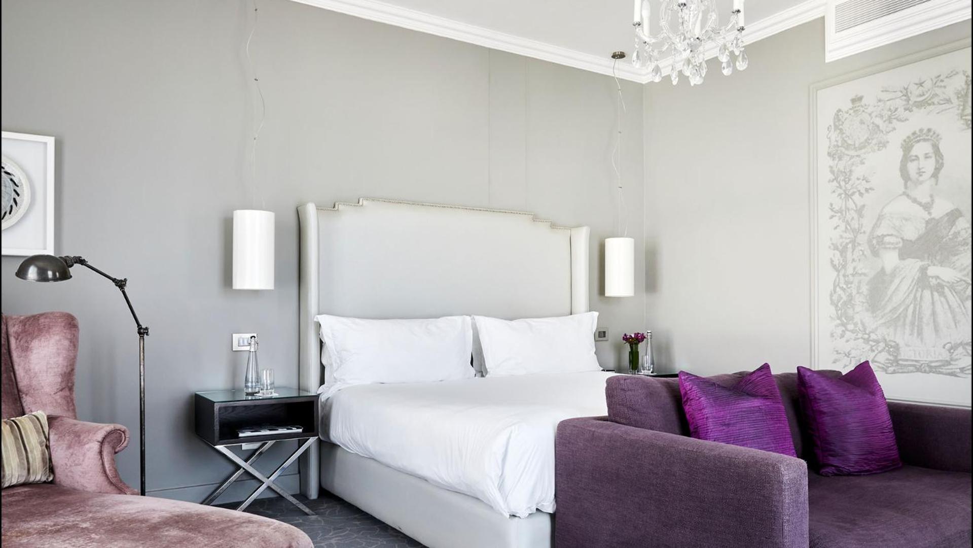 Queen Victoria Hotel by NEWMARK