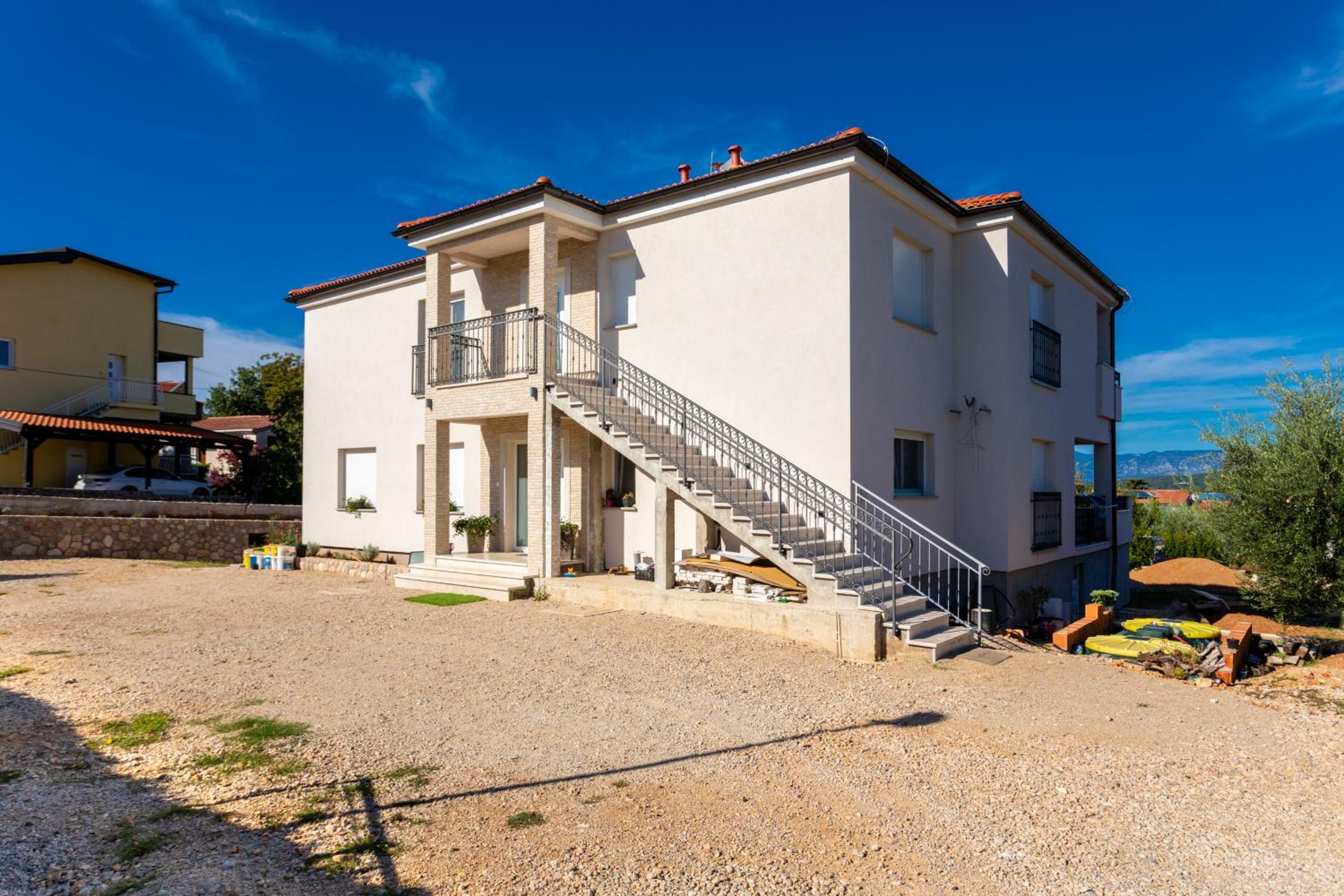 Apartments Jelena Vantačići