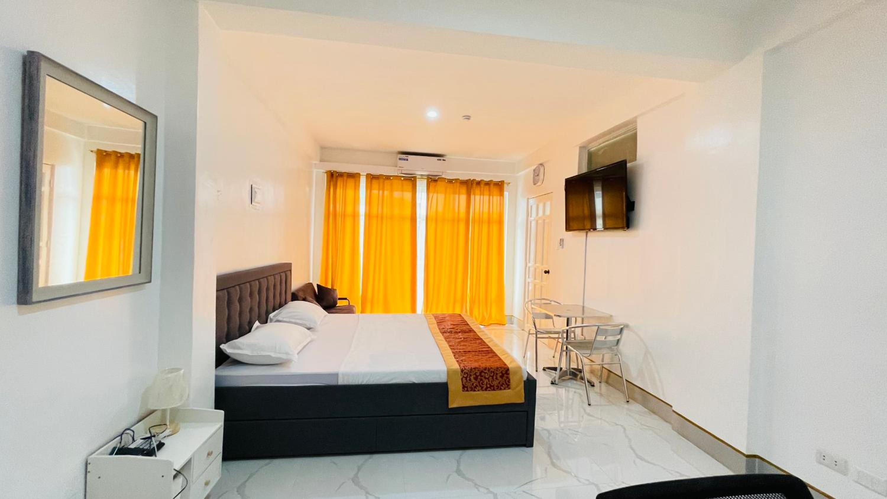 Legends Hotel Lemery Batangas