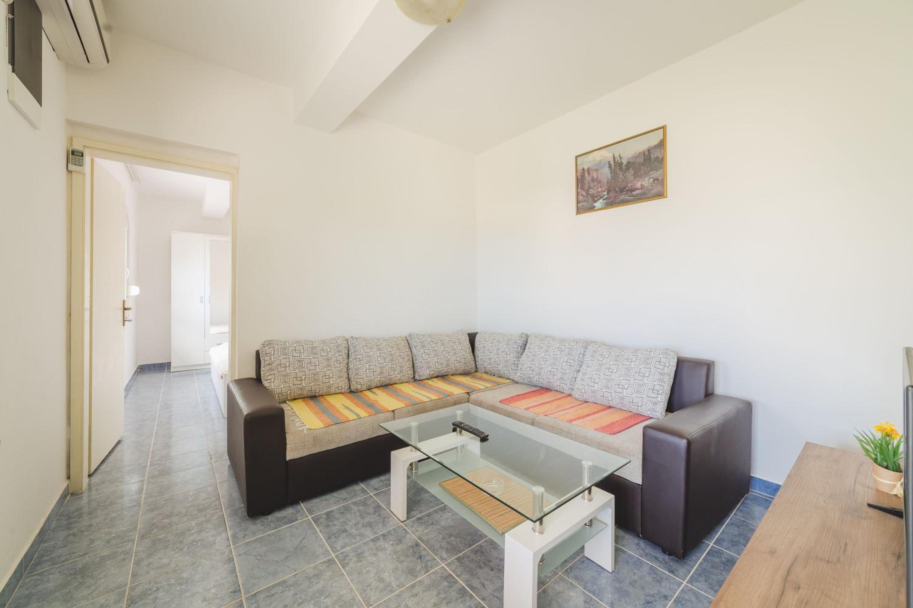 Apartments Boki