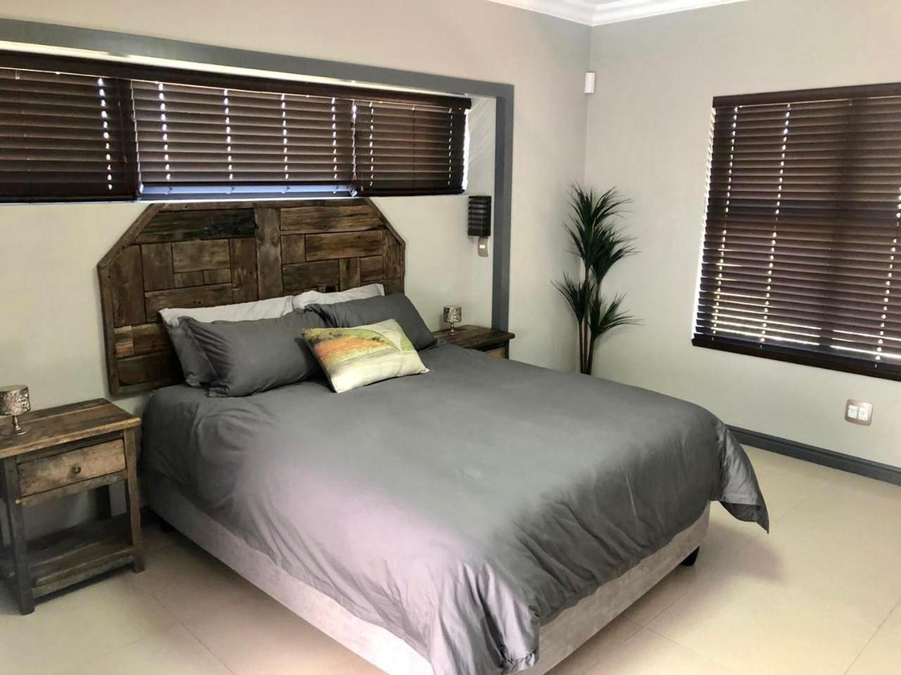 Steenbokkie Holiday Home