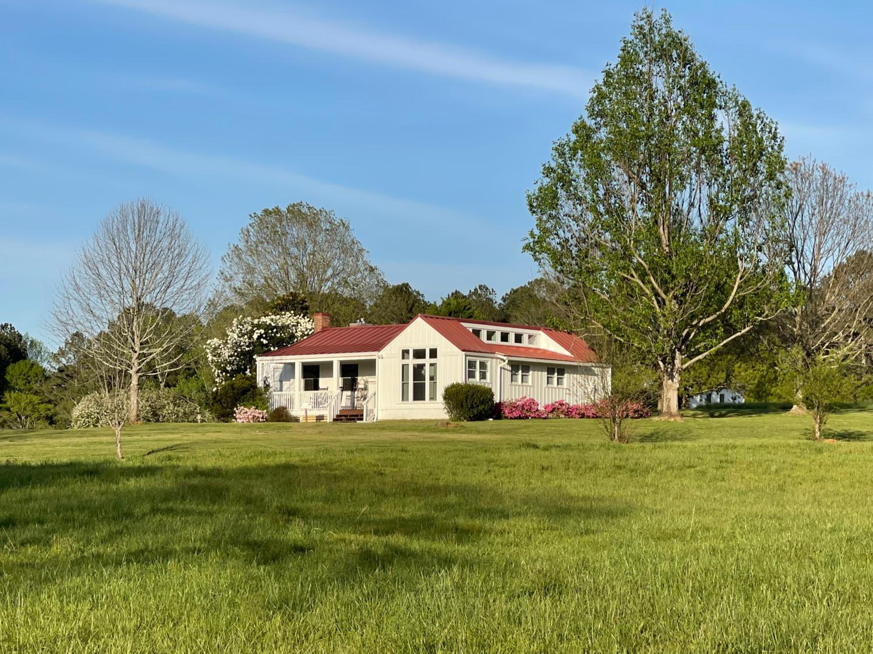 New York City Vacations - The Farmhouse Inn - Property Image 10