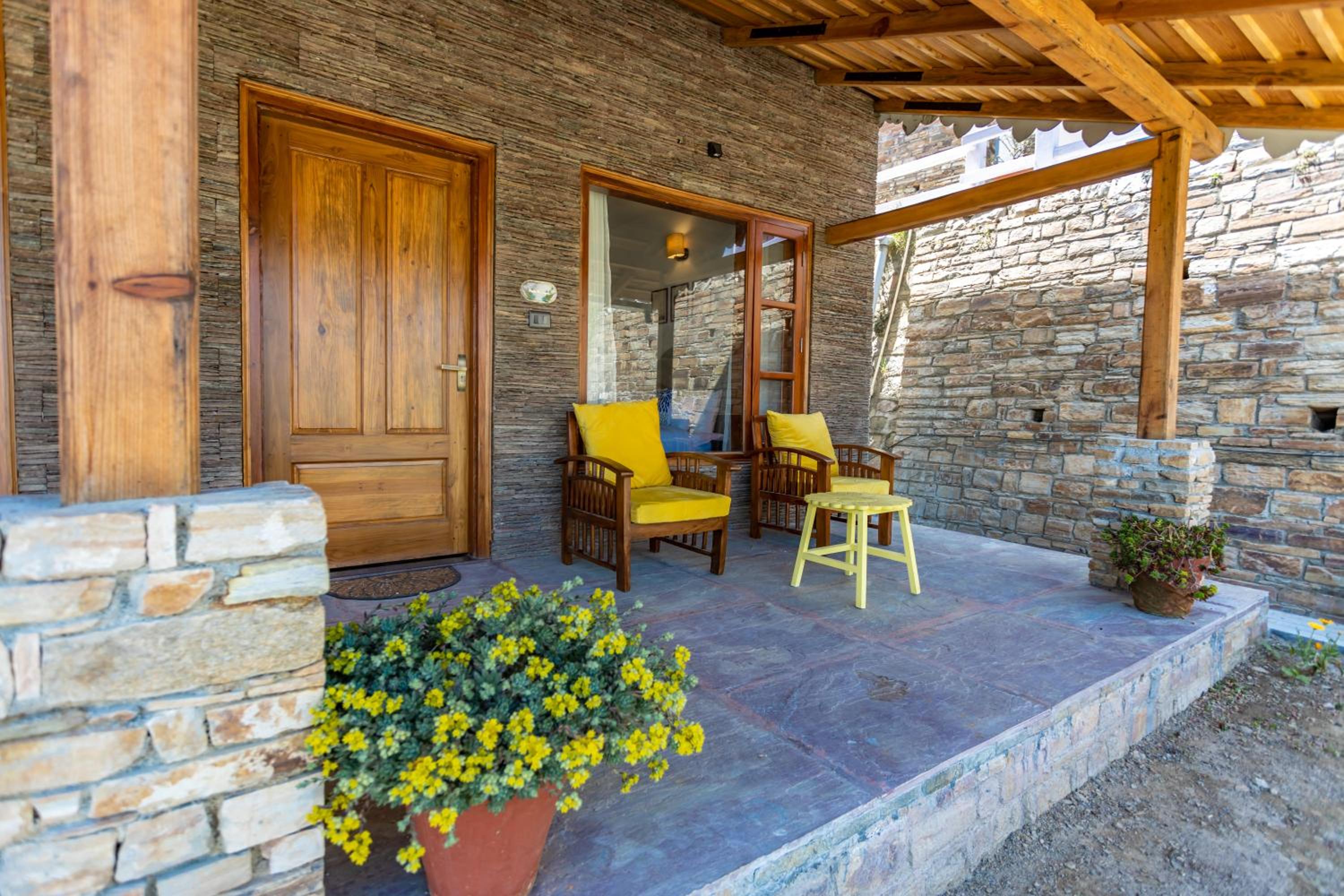Photo 136