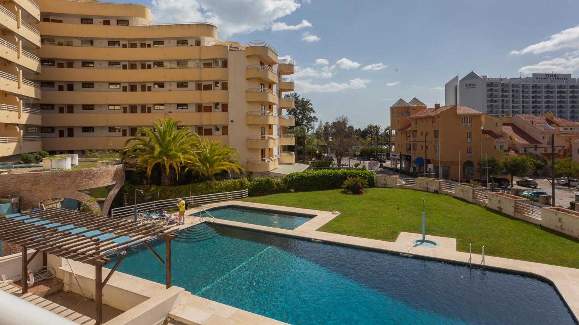 Marina 2BDR Apartment With Balcony & Pool - 5min from beach by LovelyStay view 2