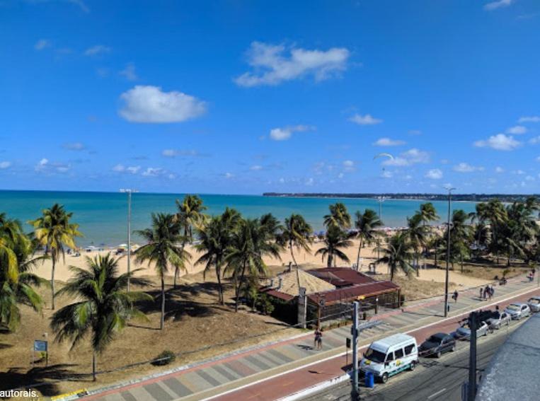 Flat espaçoso na orla de Tambaú - Nobile Suítes