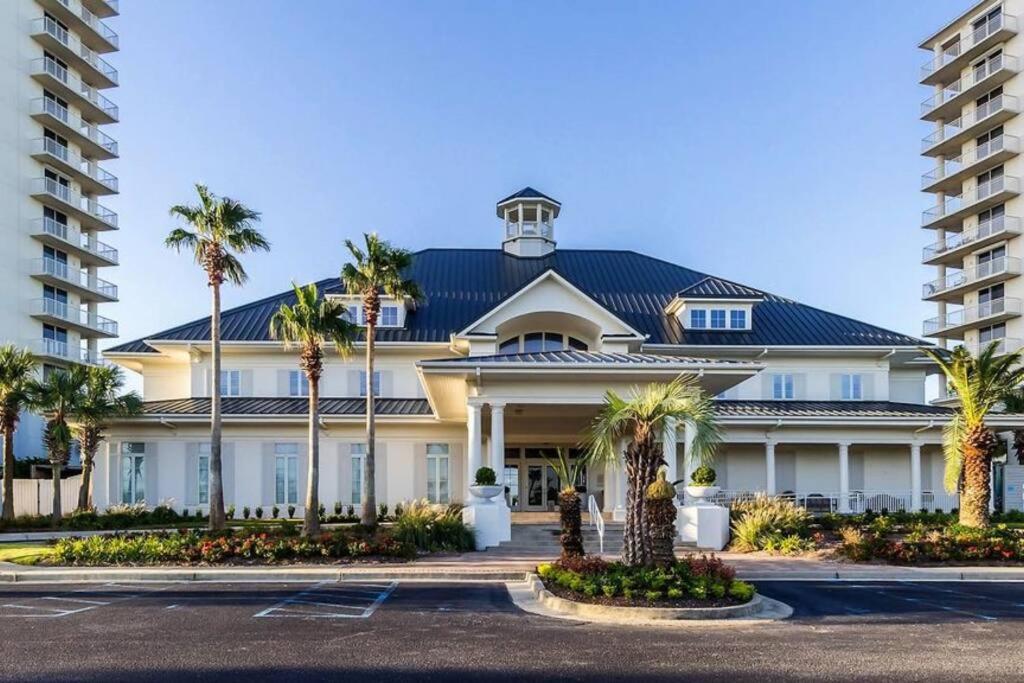 Hotel Doral 103 - Charming Beachfront / Ground Floor Condo! - Image 1