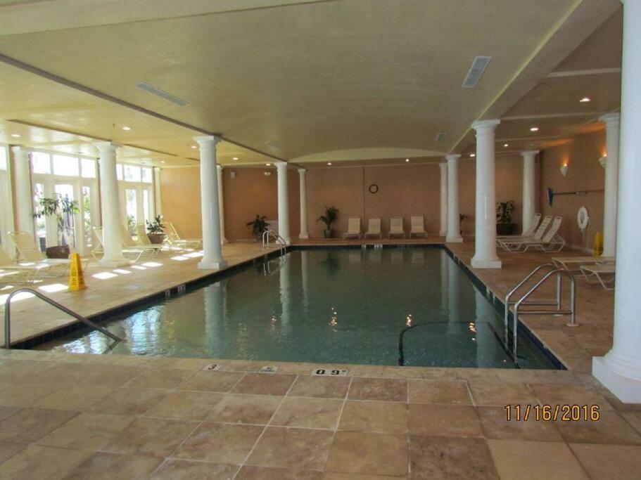 Doral 103-BeachClub 1st Floor-Luxury Resort-Beachfront-Updated-New Furniture view 5