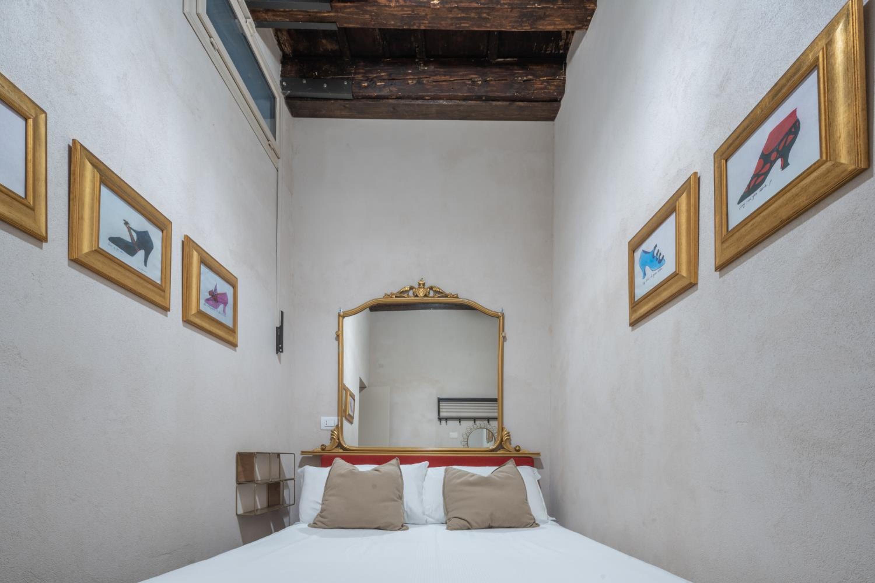 Santa Fosca Canal View R&R