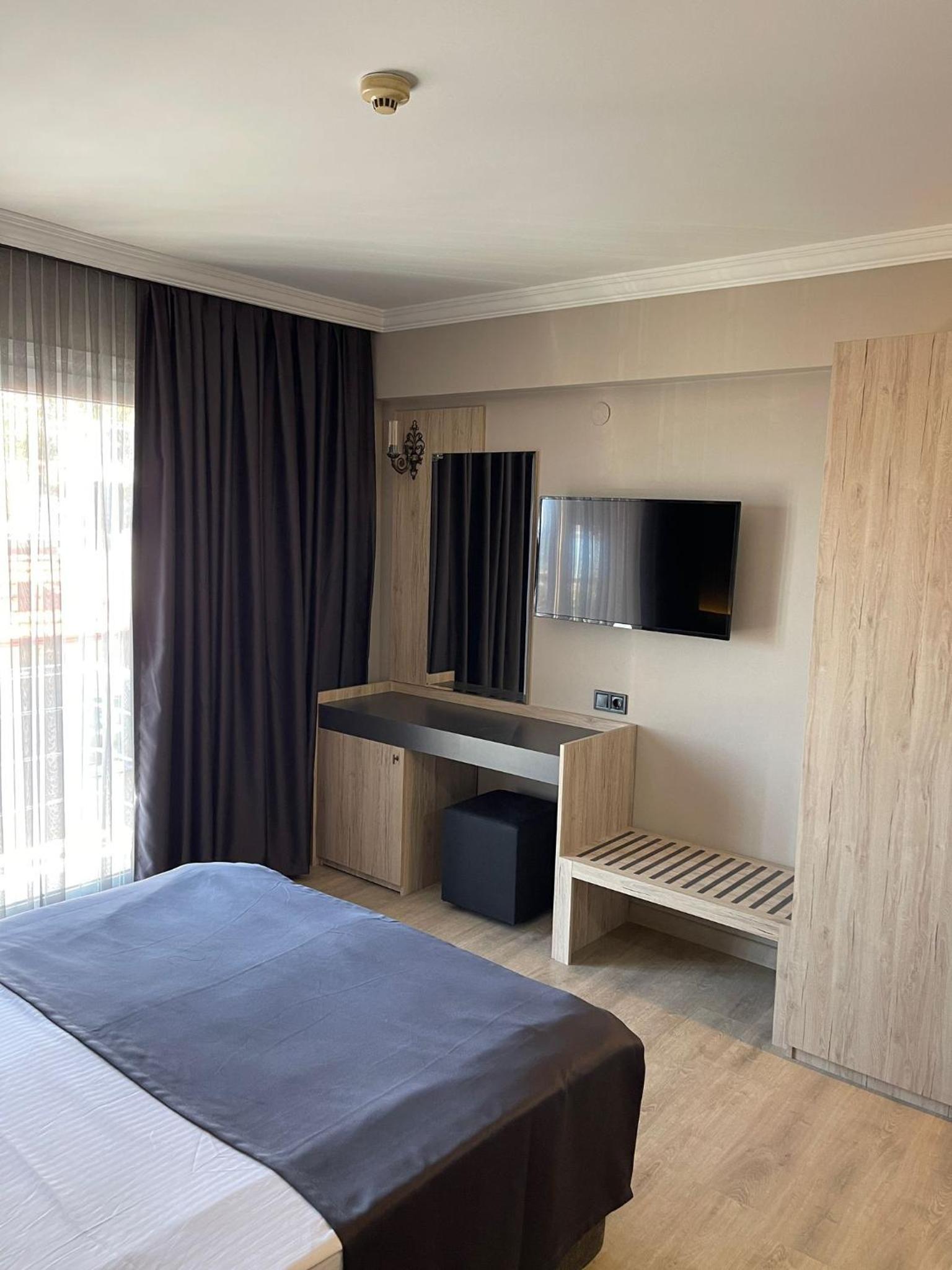 Grand Faik Hotel - Image 55