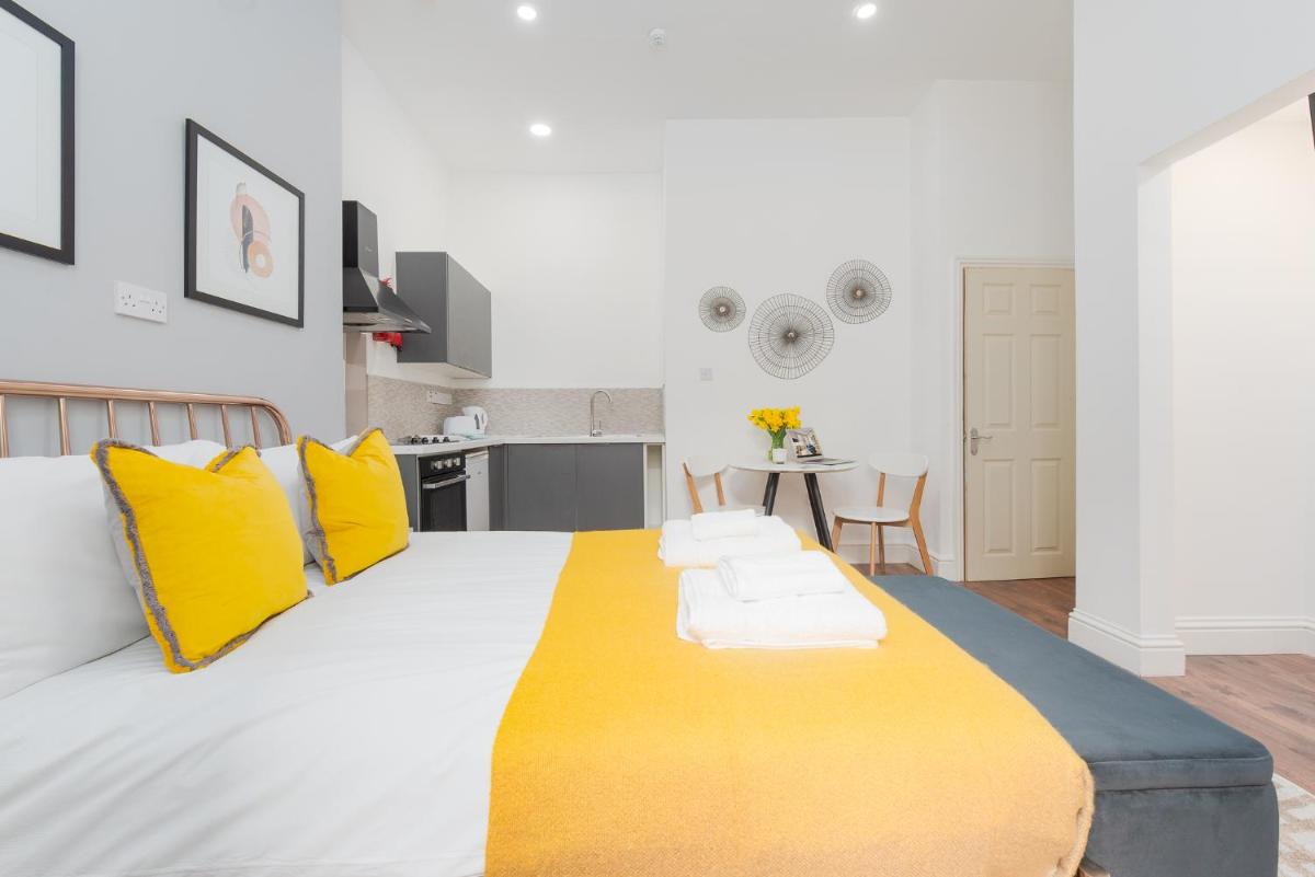 Earl's Court by CAPITAL