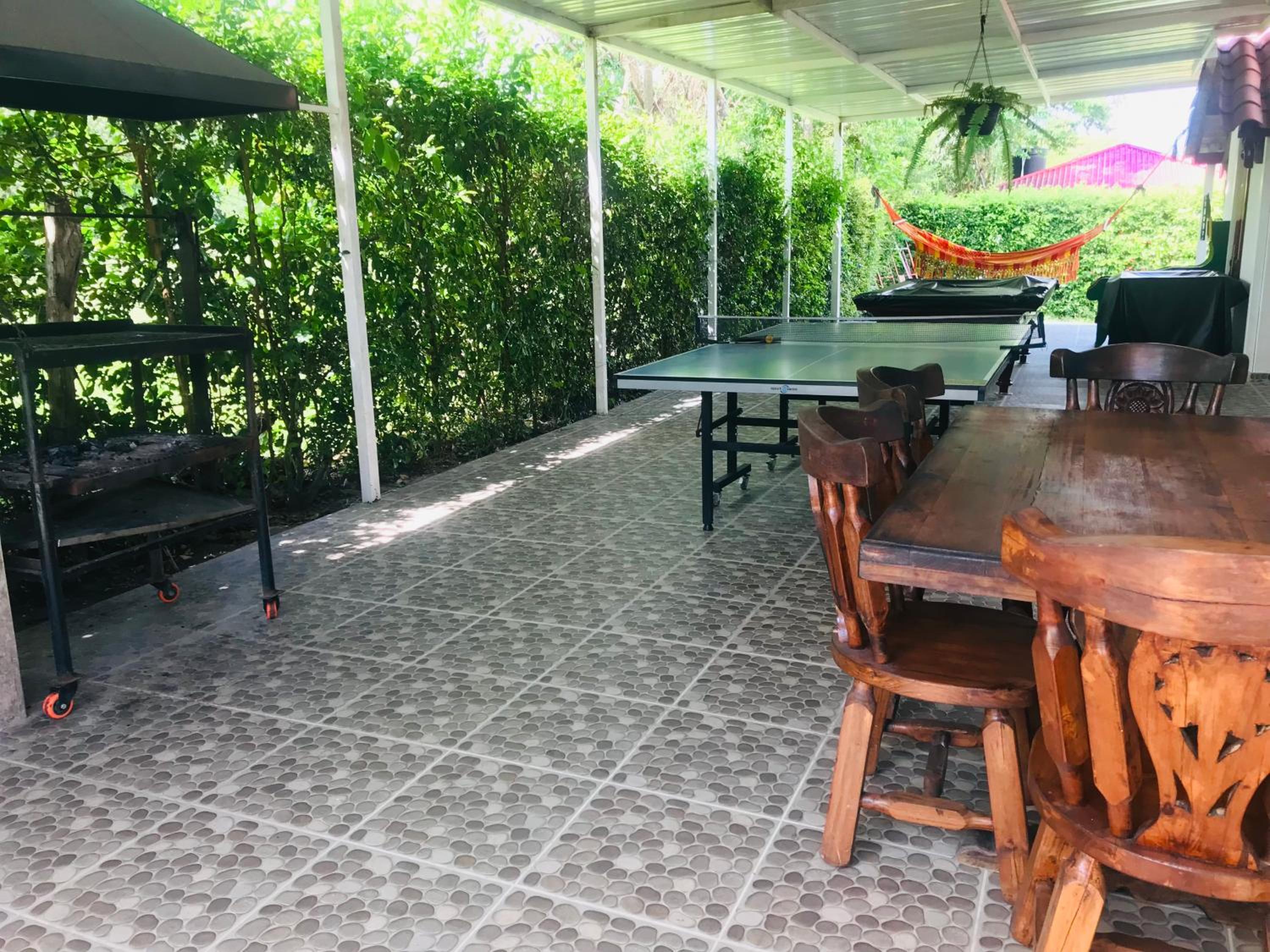 Hermosa Casa de campo grande con aire acon,wifi,piscina,billar !villa ensueño !