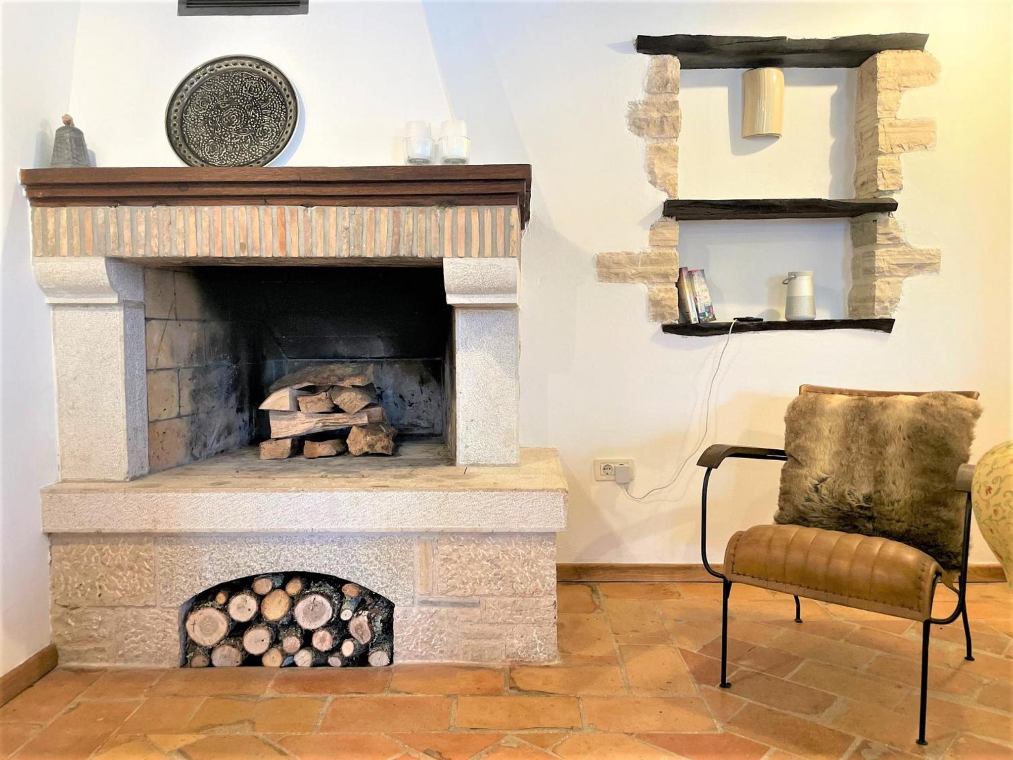 Photo 19