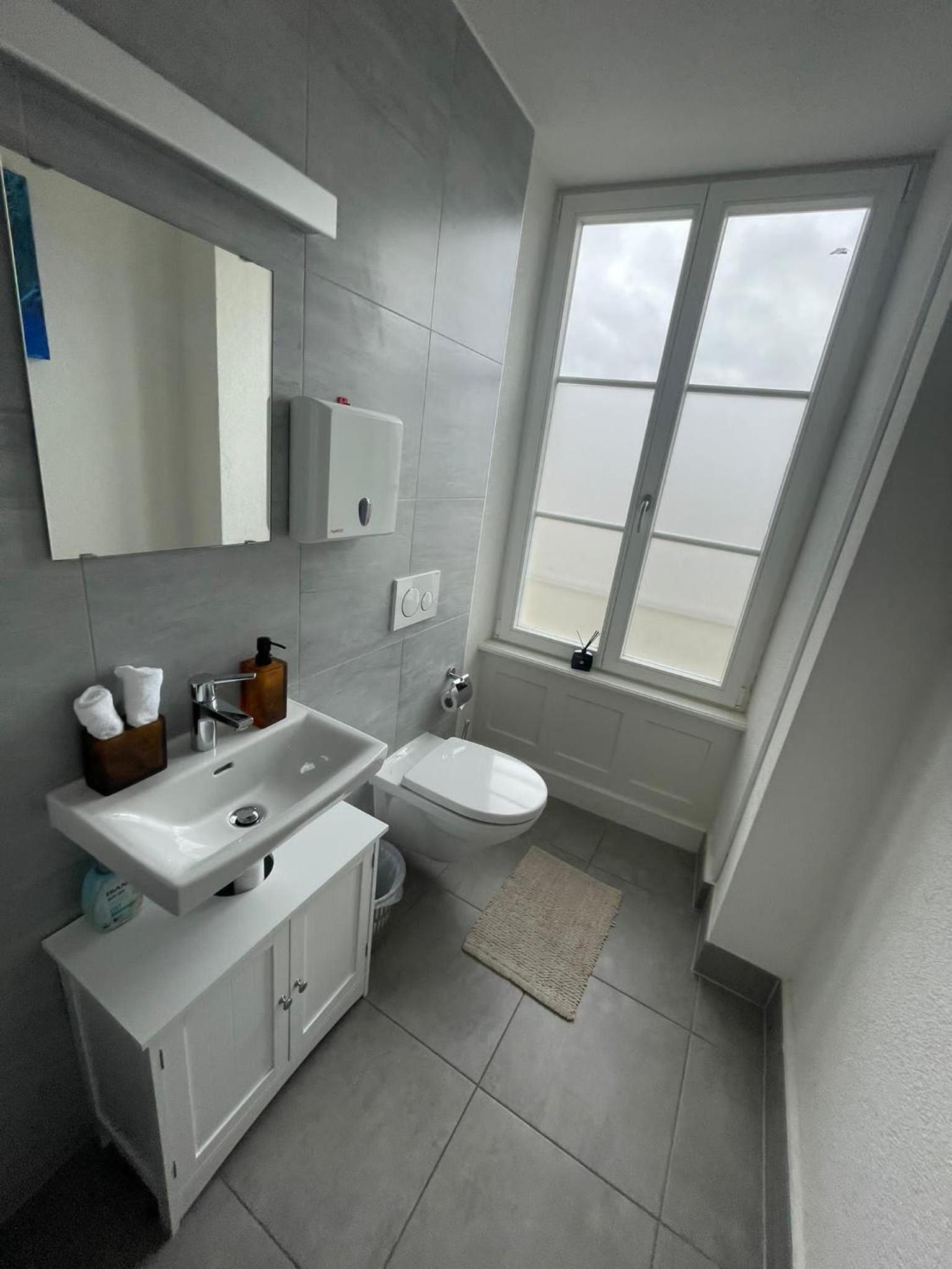 The 5 continents III - Premium appartment by Stay Swiss